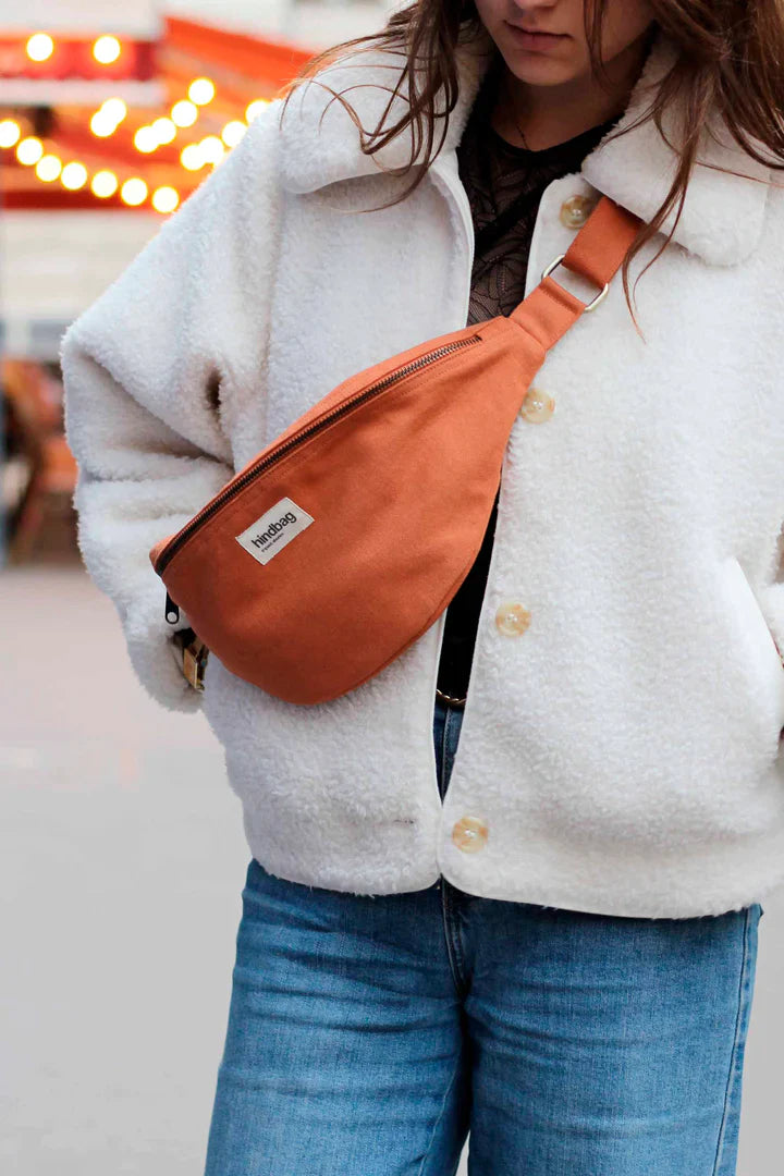HINDBAG SASHA - Sac banane Sienne