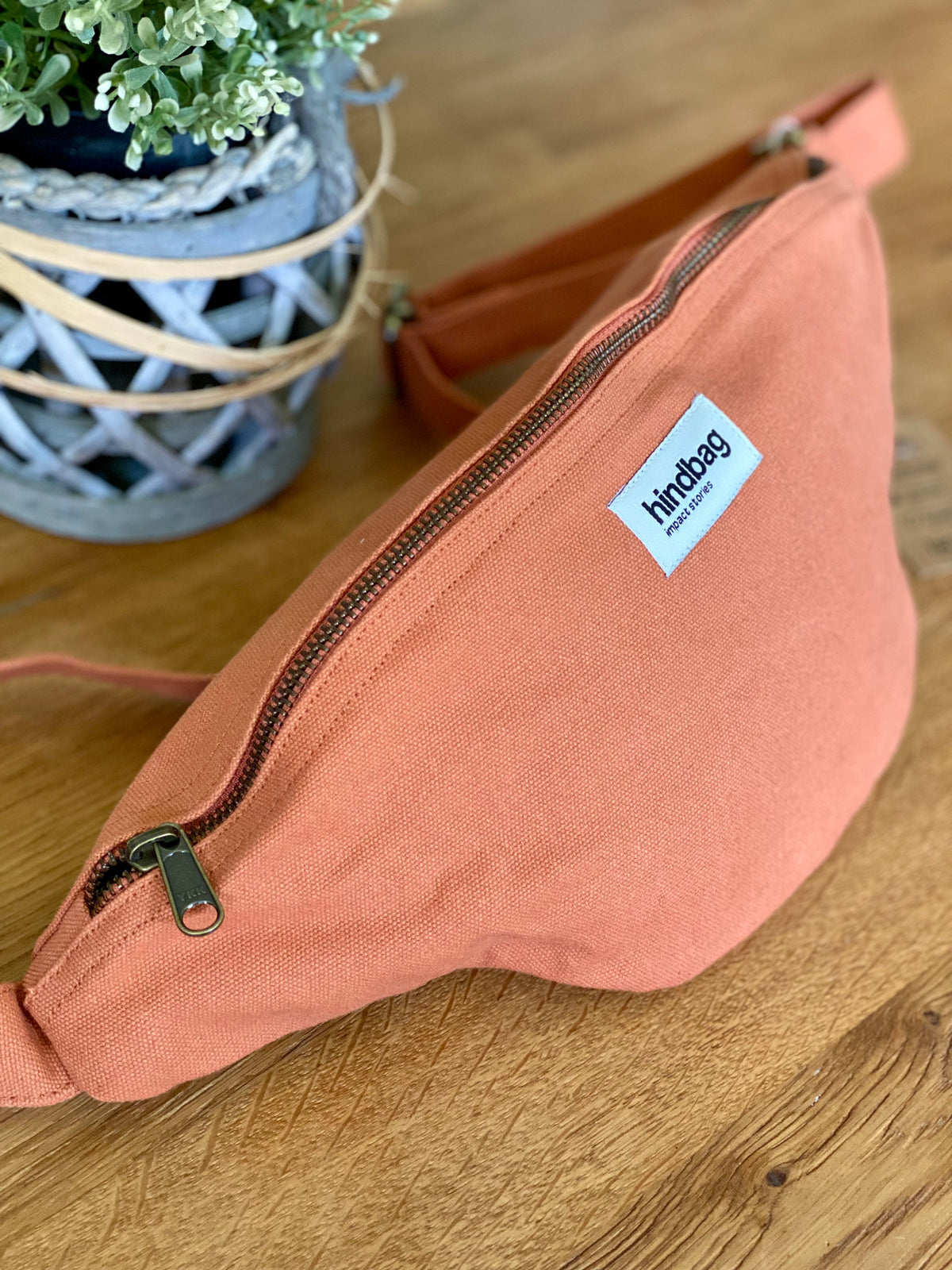 HINDBAG SASHA - Sac banane Sienne