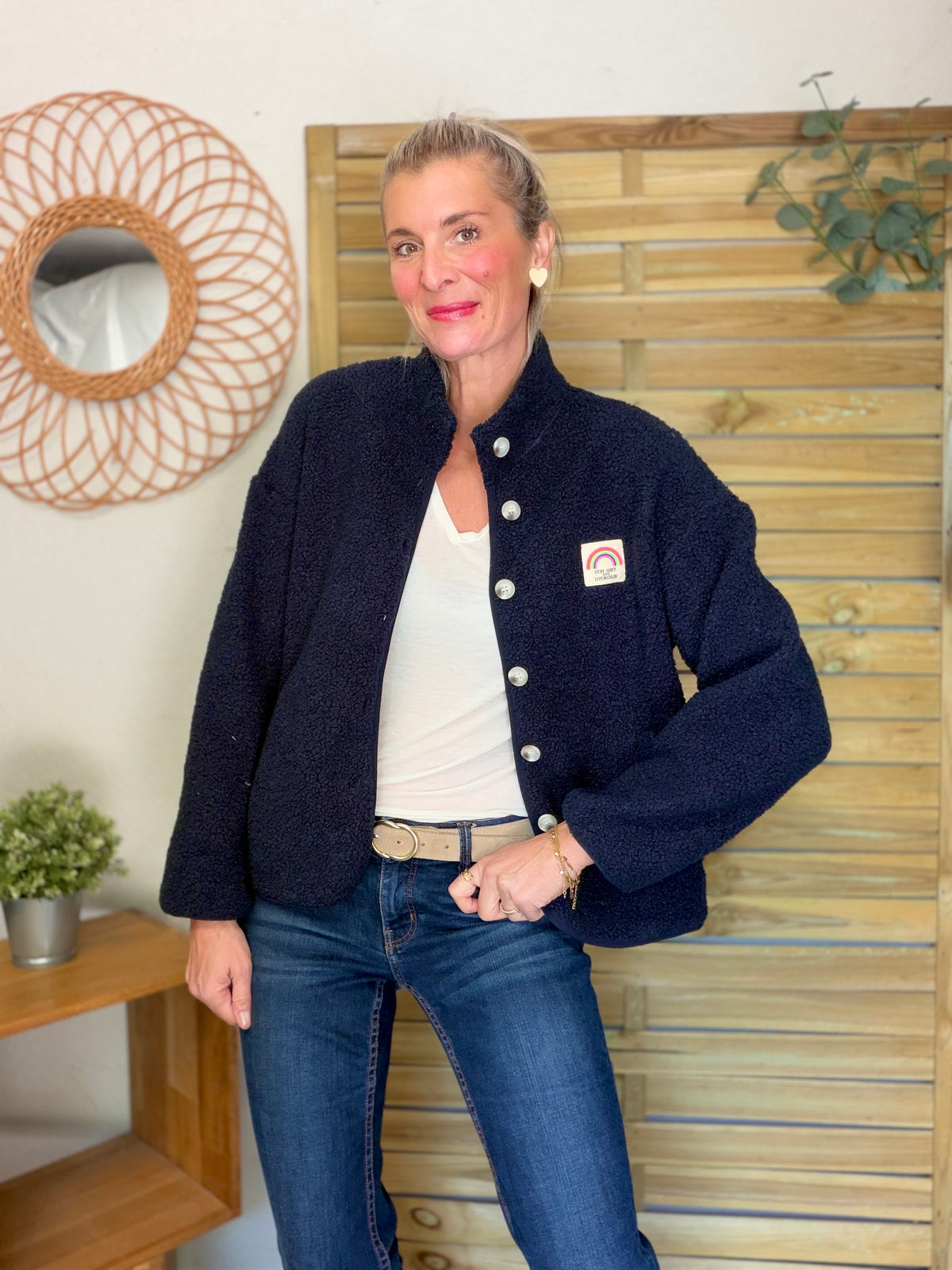 Veste Sherpa boutonnée écusson Arc-en-ciel ÉNORA Bleu marine