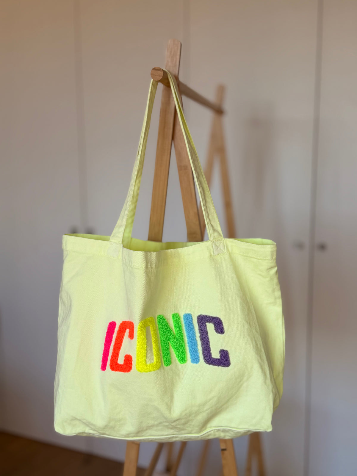 Grand cabas Tote bag ICONIC Jaune VANINA - FIN DE SÉRIE
