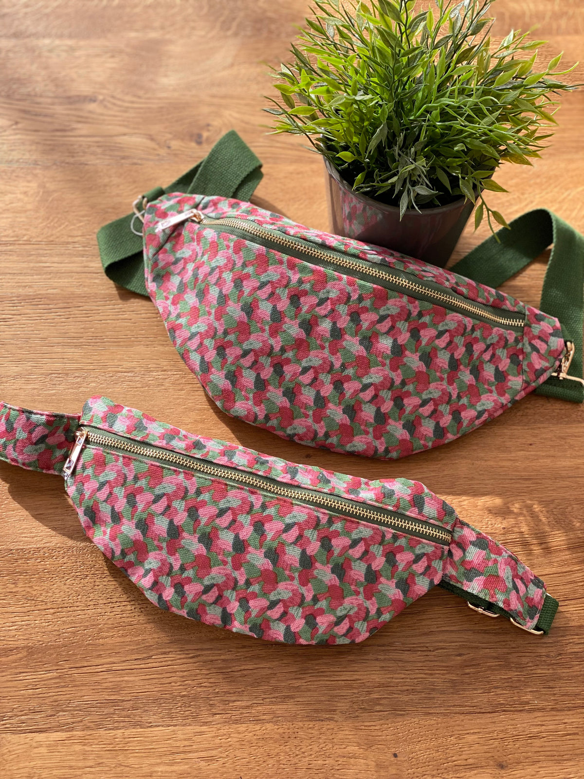 Sac banane XL velours Ciao Boum - IVY - Camaïeu Rose - DÉSTOCKAGE