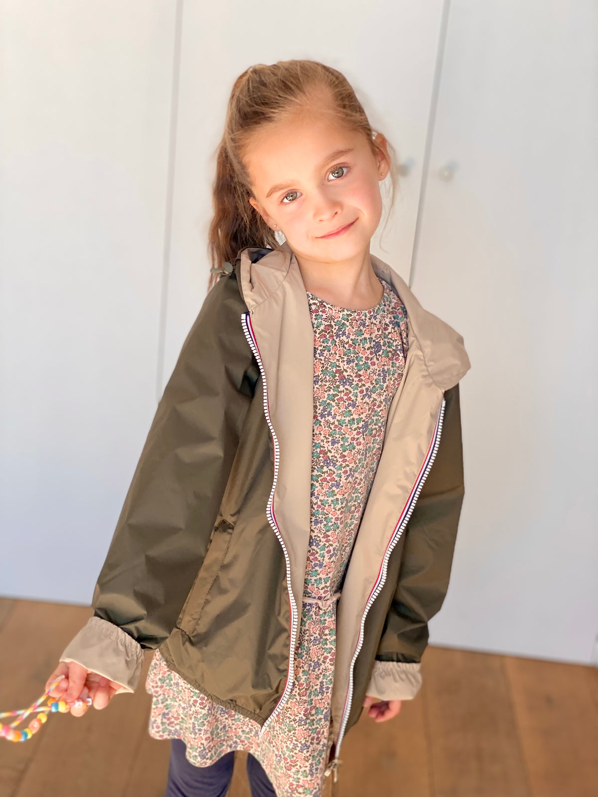 LAURA JO - Imperméable réversible léger GARANCE KIDS enfant (mixte) - Kaki / Beige • DÉSTOCKAGE sur Taille 6 ans