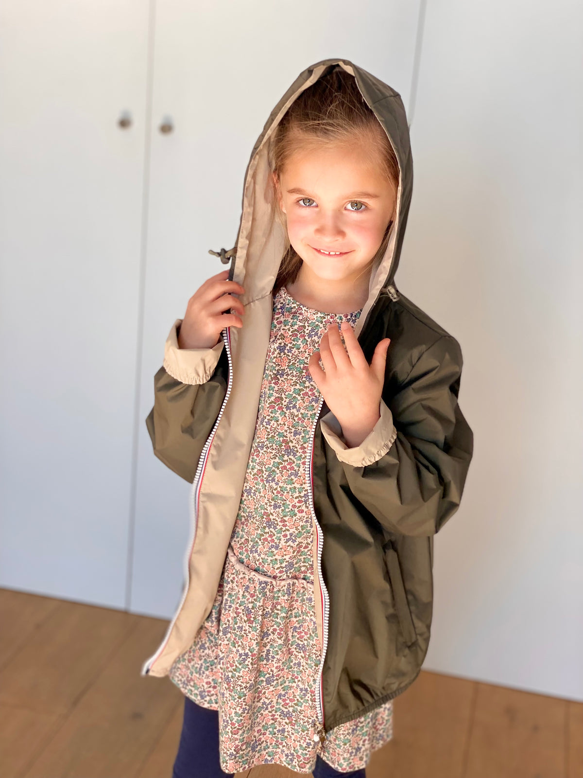 LAURA JO - Imperméable réversible léger GARANCE KIDS enfant (mixte) - Kaki / Beige • DÉSTOCKAGE sur Taille 6 ans