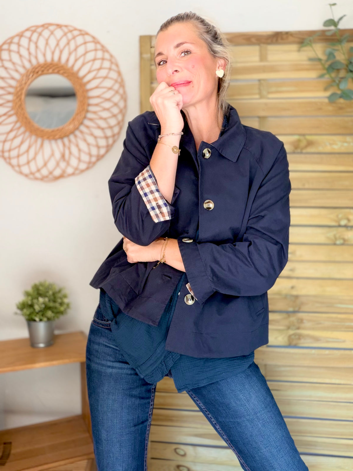Veste Trench en coton avec carreaux - SOLÈNE Bleu marine • FIN DE SÉRIE