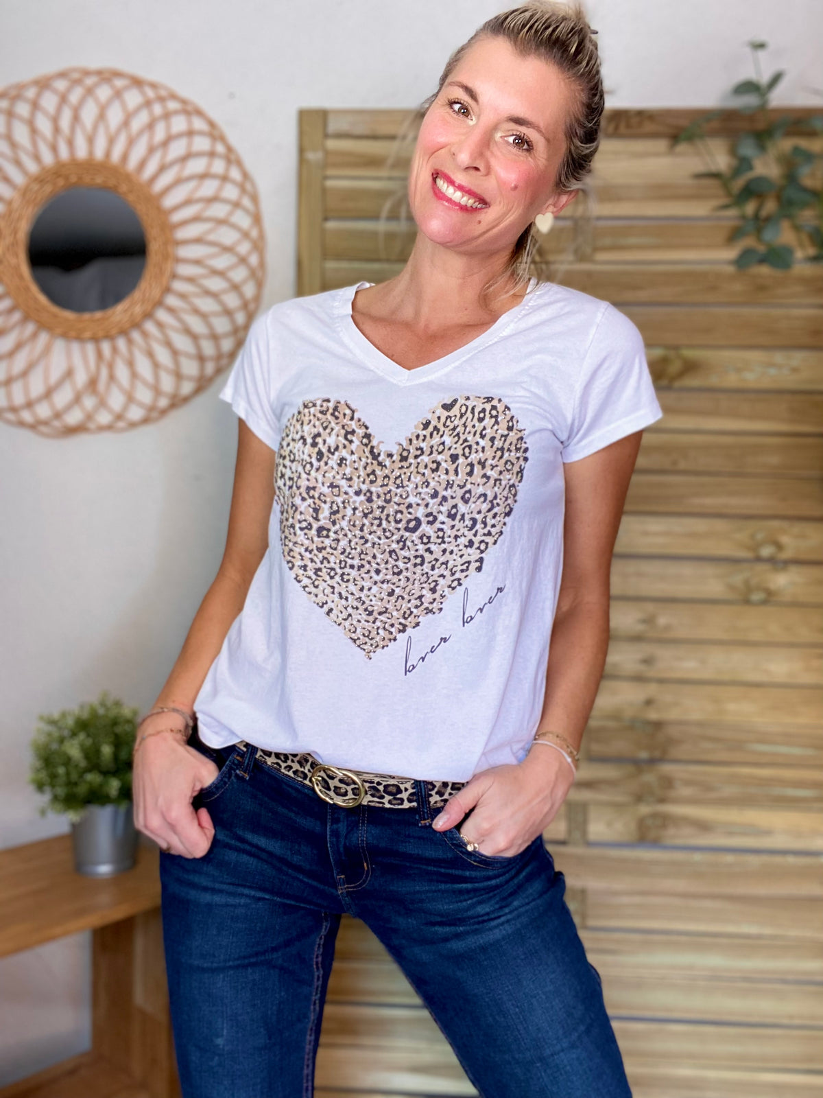 Tee shirt grand coeur léo et strass 💛🐆 THALIA Blanc - FIN DE SÉRIE