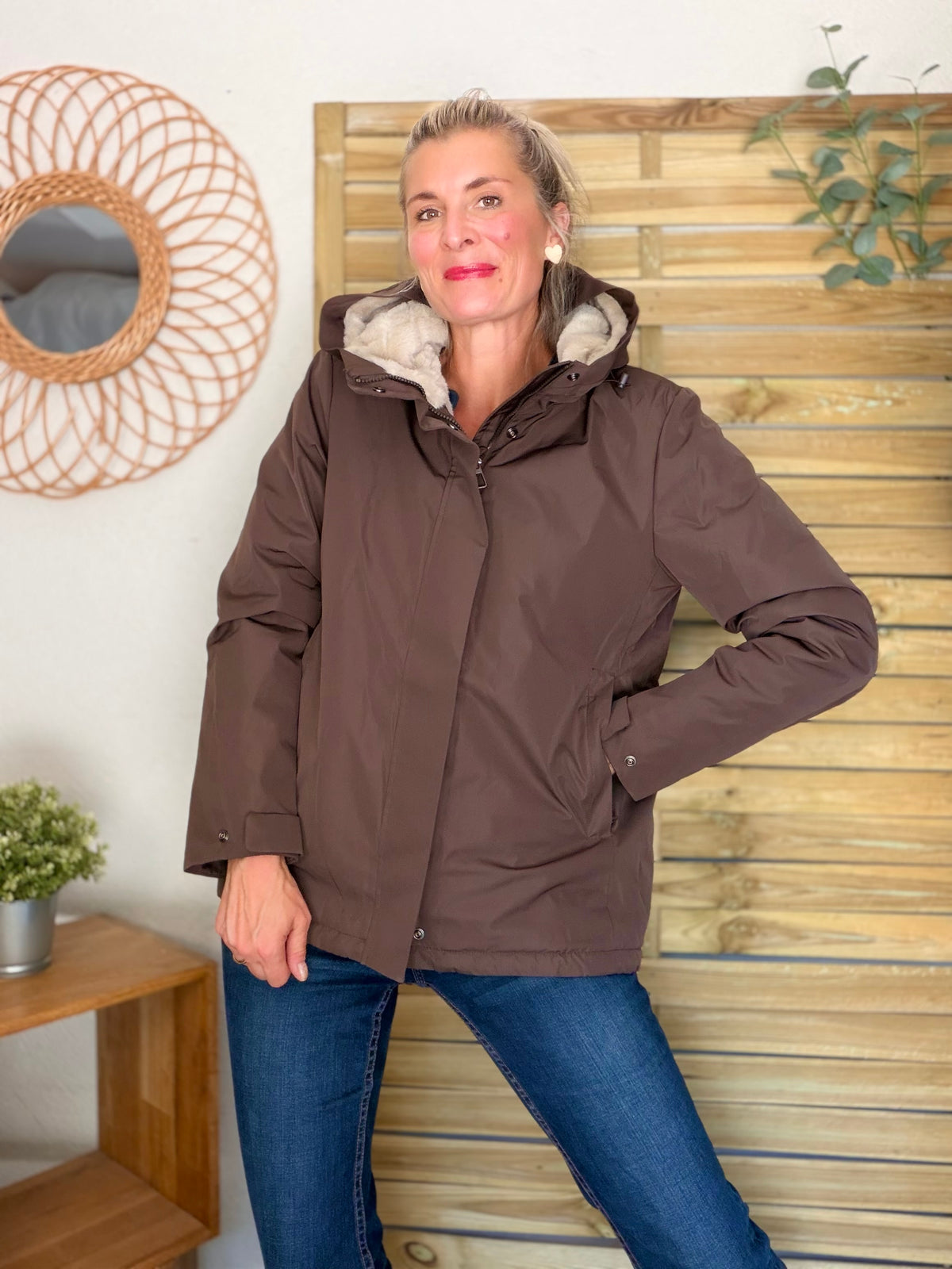 LAURA JO - Parka fourrée imperméable AMBRE MI-LONG - Chocolat / Beige