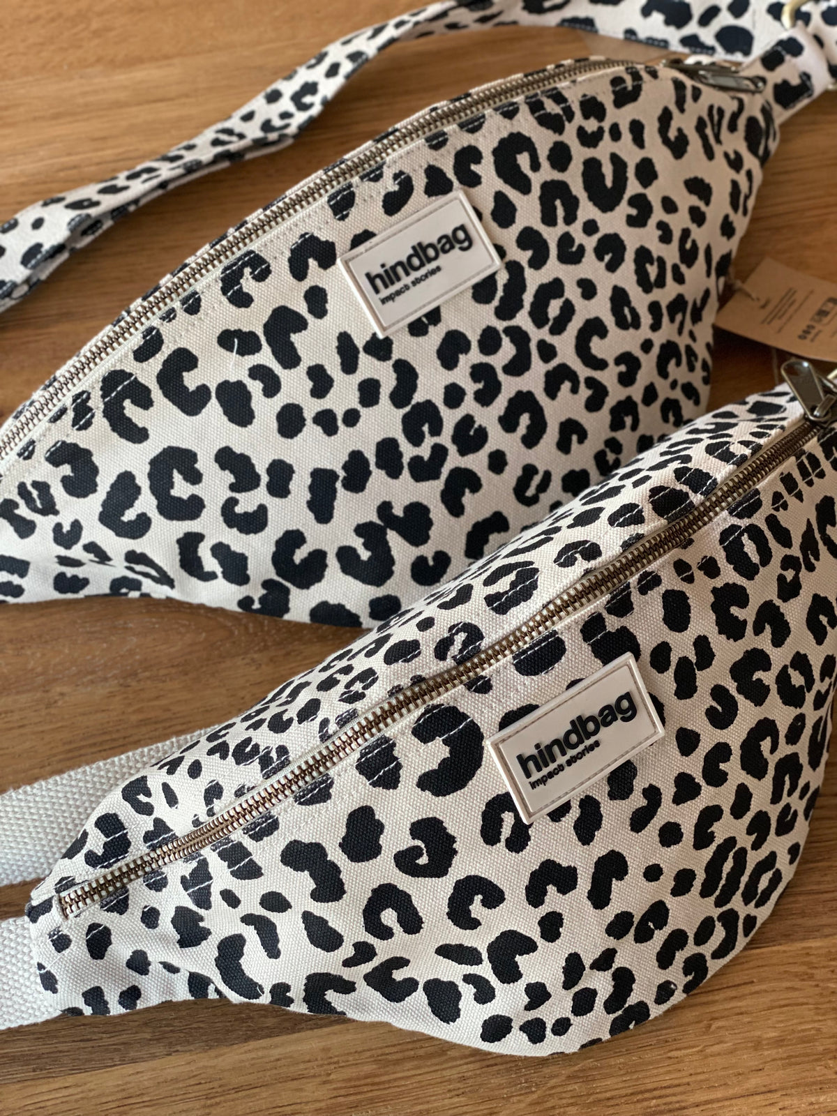 HINDBAG SASHA - Sac banane Léo Écru 🐆🤍