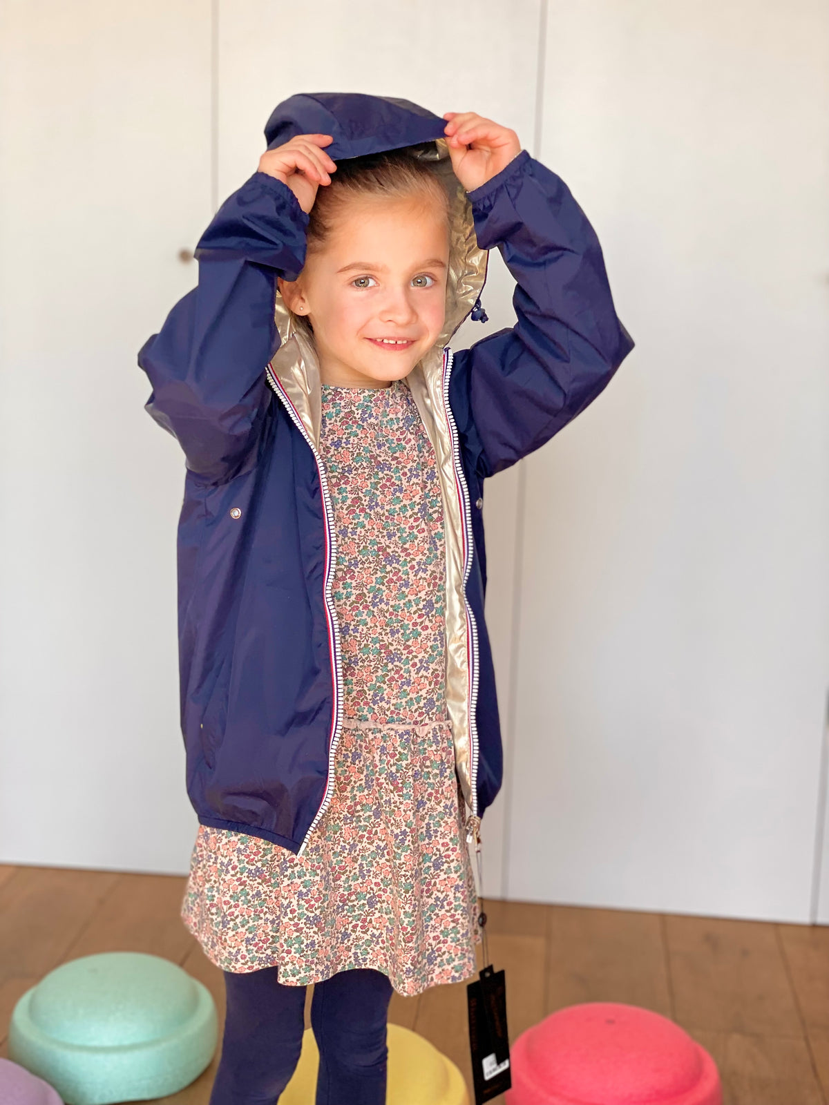 LAURA JO - Imperméable réversible léger GARANCE KIDS enfant (mixte) - Bleu Marine / Doré • DÉSTOCKAGE sur Taille 6 ans