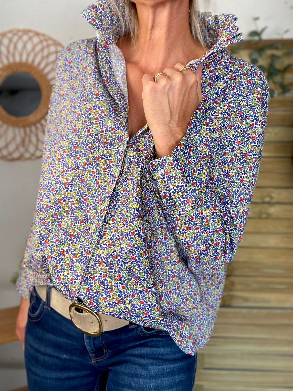 Chemise imprimée Liberty bleu, col victorien volanté CHARLOTTE - FIN DE SÉRIE