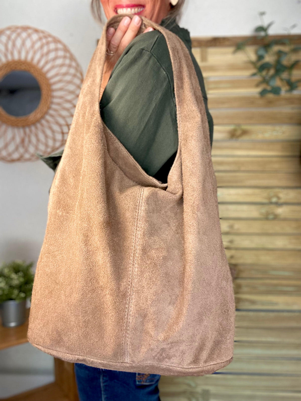 Sac cabas hobo cuir daim MARLON - Beige taupe