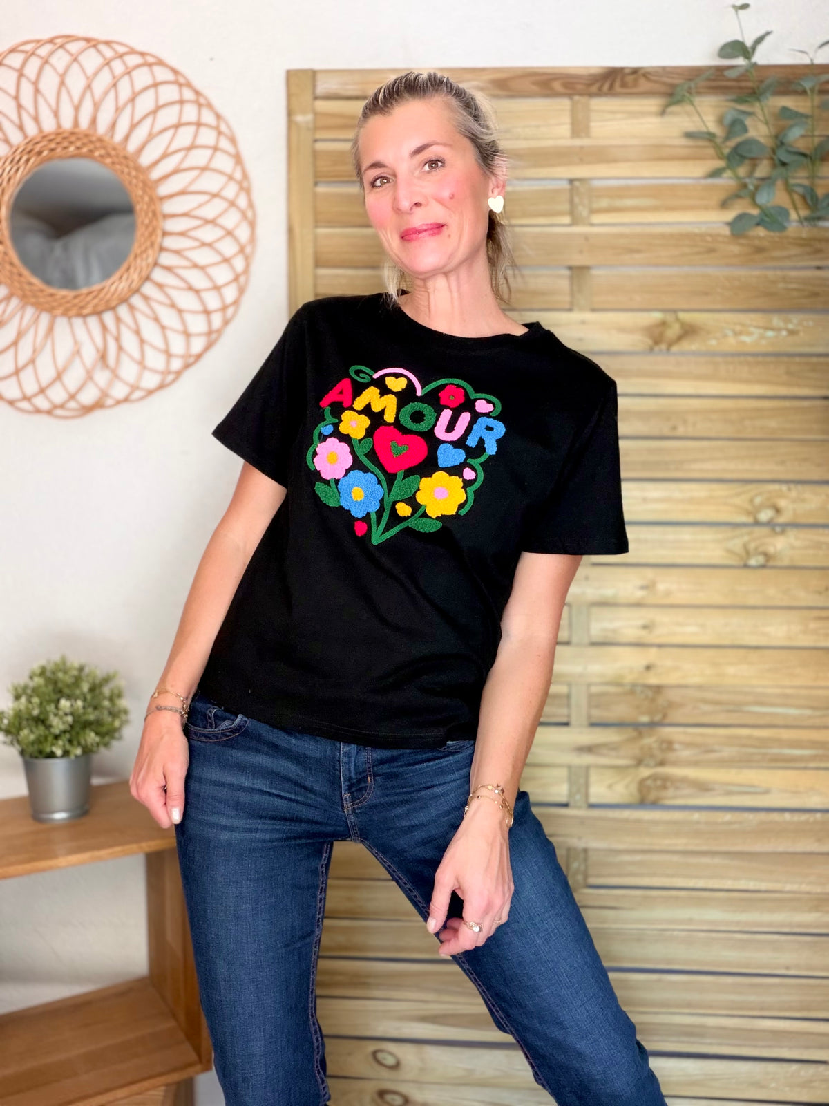 Tee shirt amour fleuri ARYA Noir