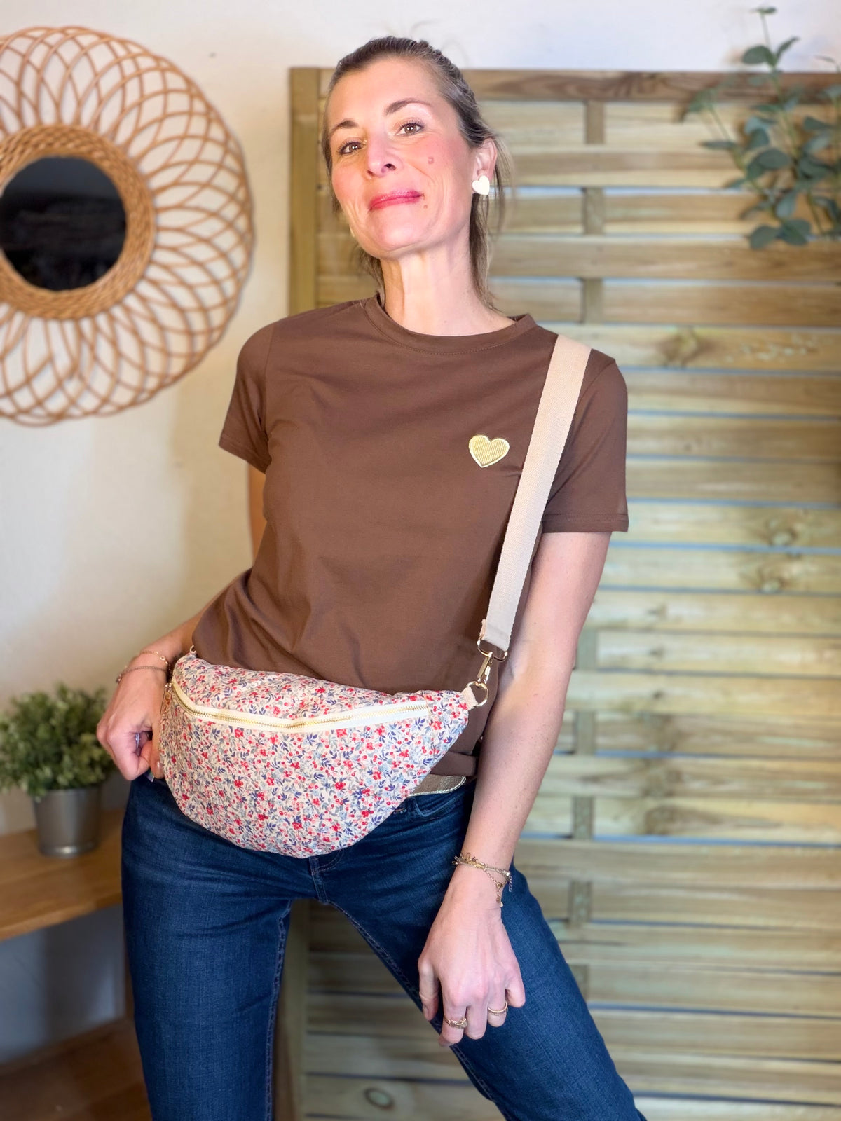 Tee shirt cœur brodé doré 💛 PIA Choco - FIN DE SÉRIE