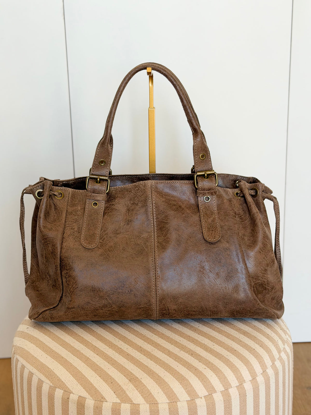 Sac cabas XL en cuir vieilli • COOPER Taupe