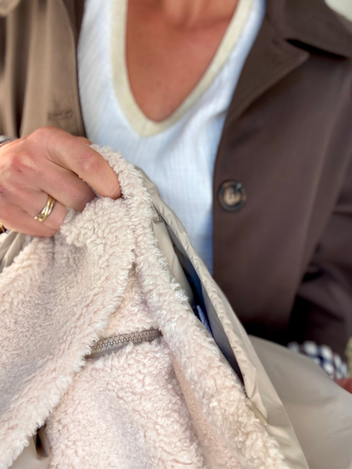 LAURA JO - Col capuche amovible réversible TONY - Beige / Sherpa écru