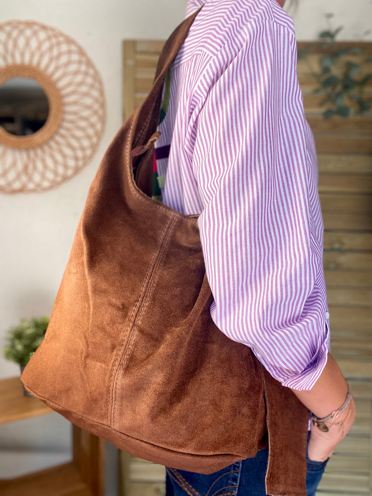 Sac cabas hobo cuir daim MARLON - Chocolat