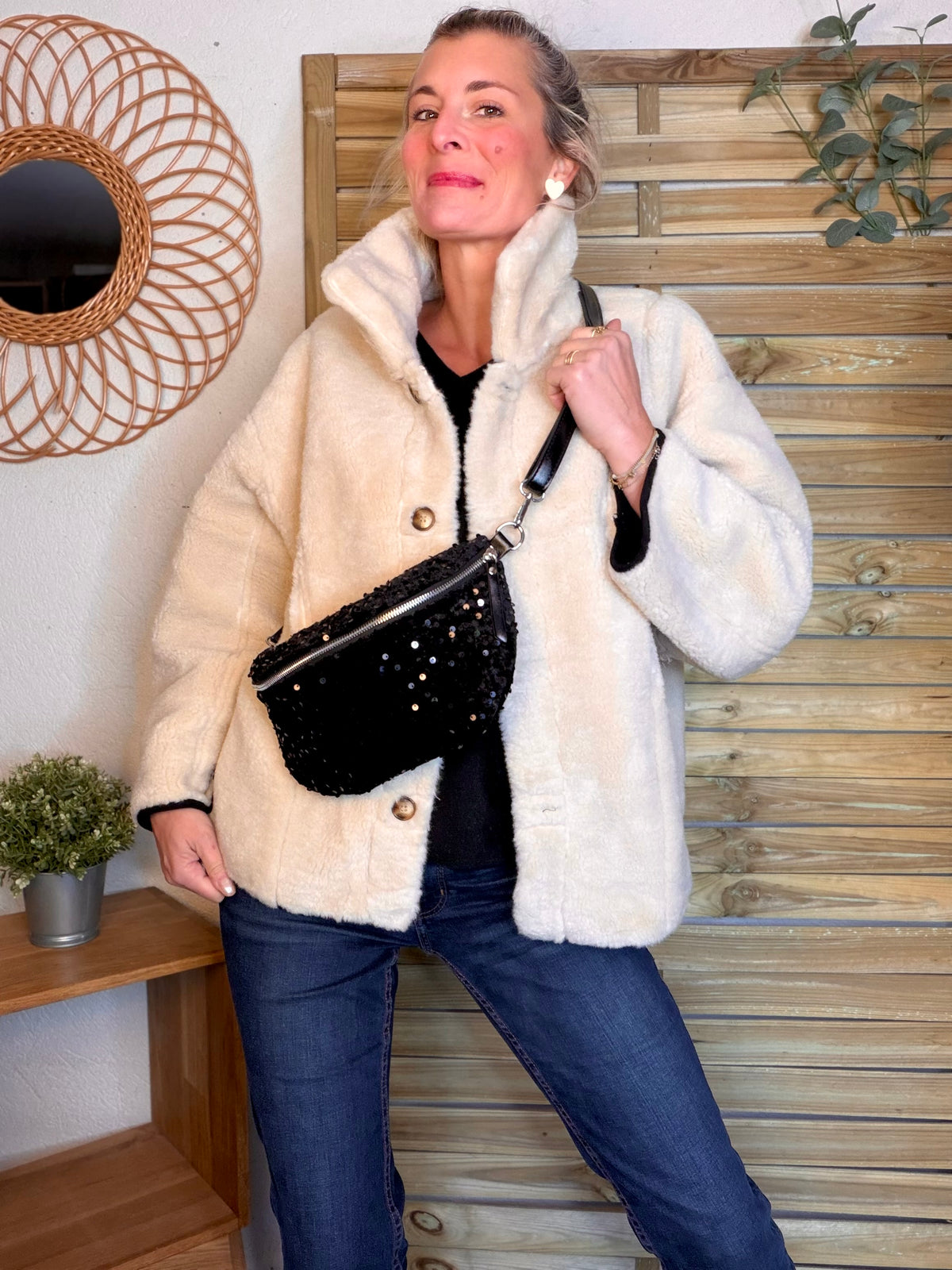 ⚡️ ARRIVAGE - Sac banane velours à sequins CARLY - noir