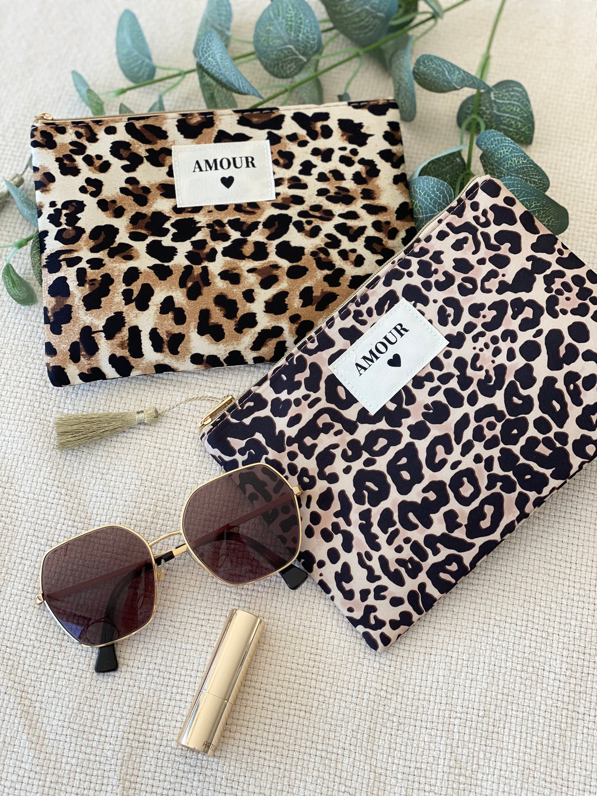 Pochette XL Léo 🐆 AMOUR - SARAH