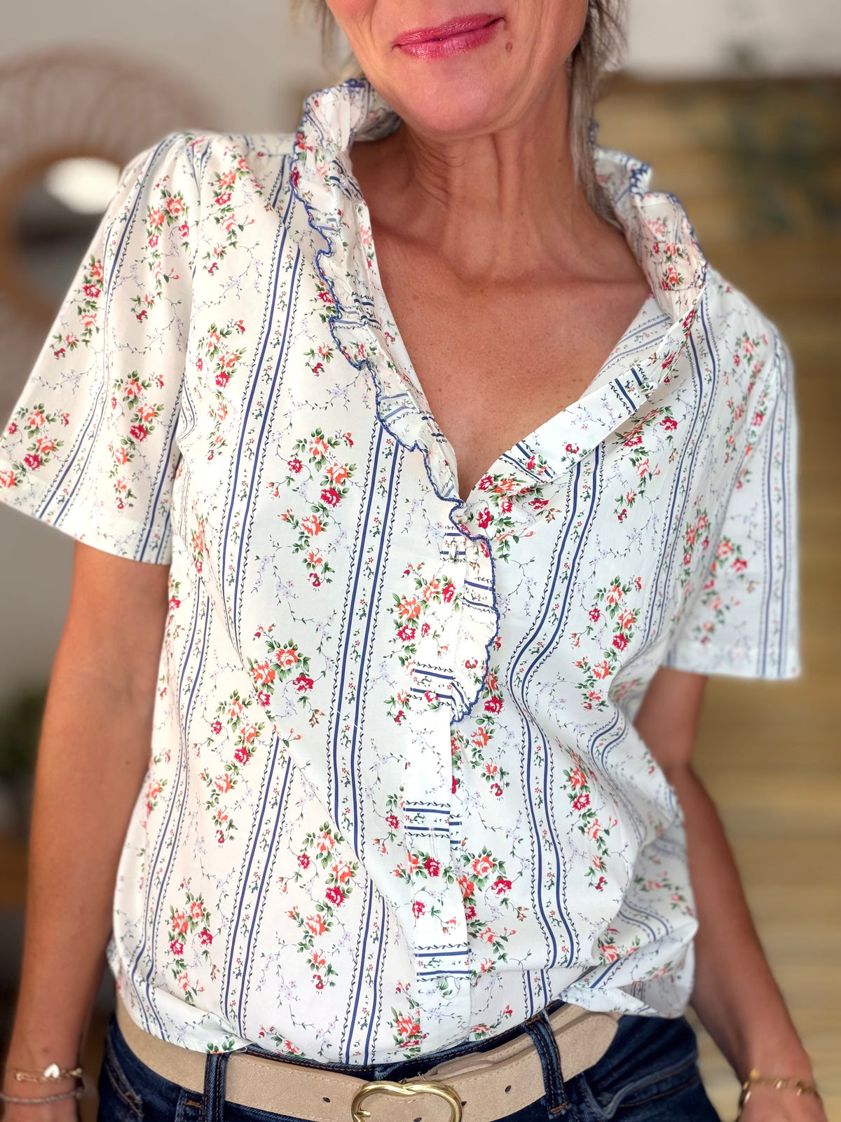 Blouse fleurie rayures bleues manches courtes GWEN - FIN DE SÉRIE