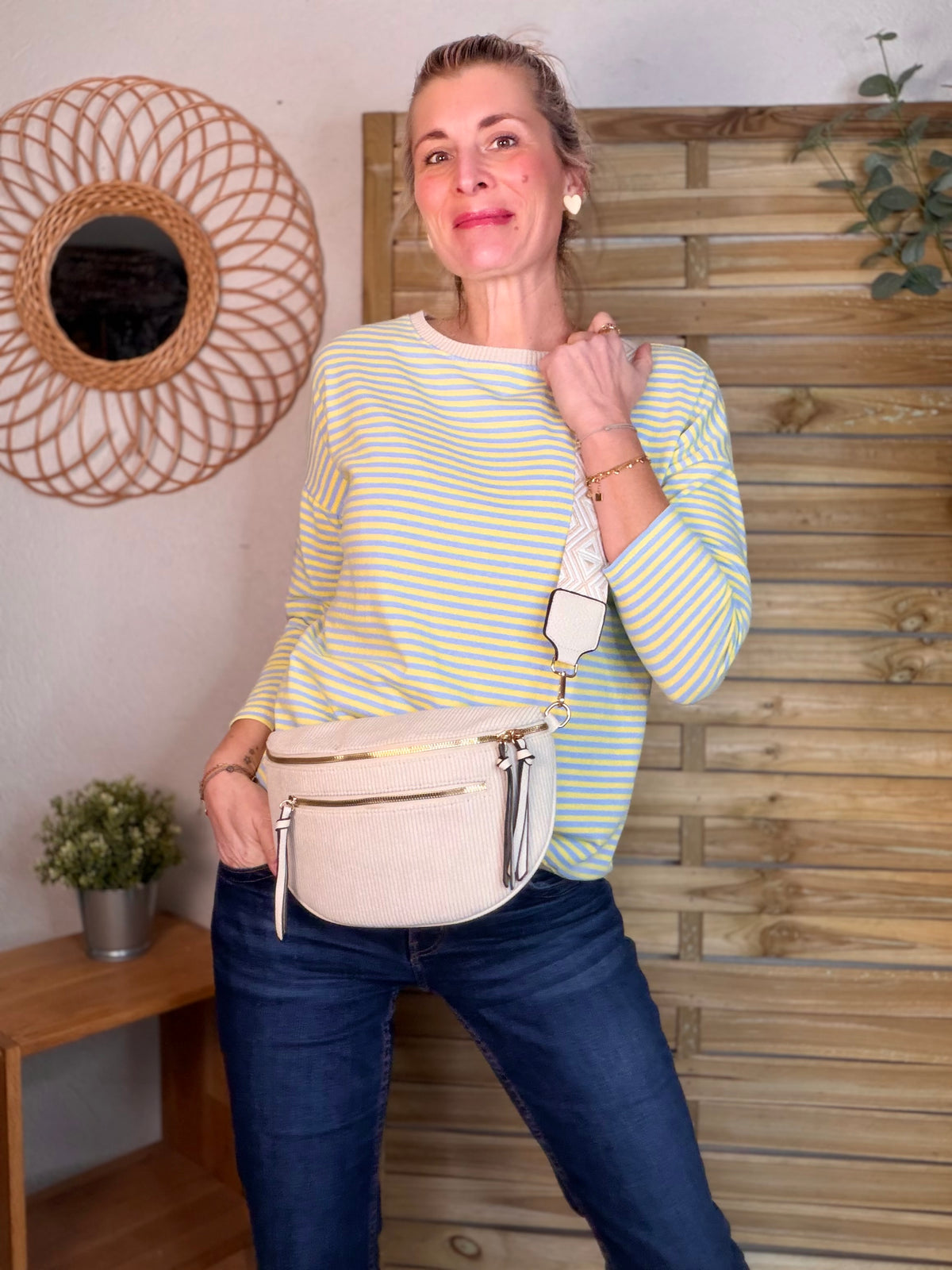 Pull fin rayé ample ROMANE - Bleu/Jaune - FIN DE SÉRIE