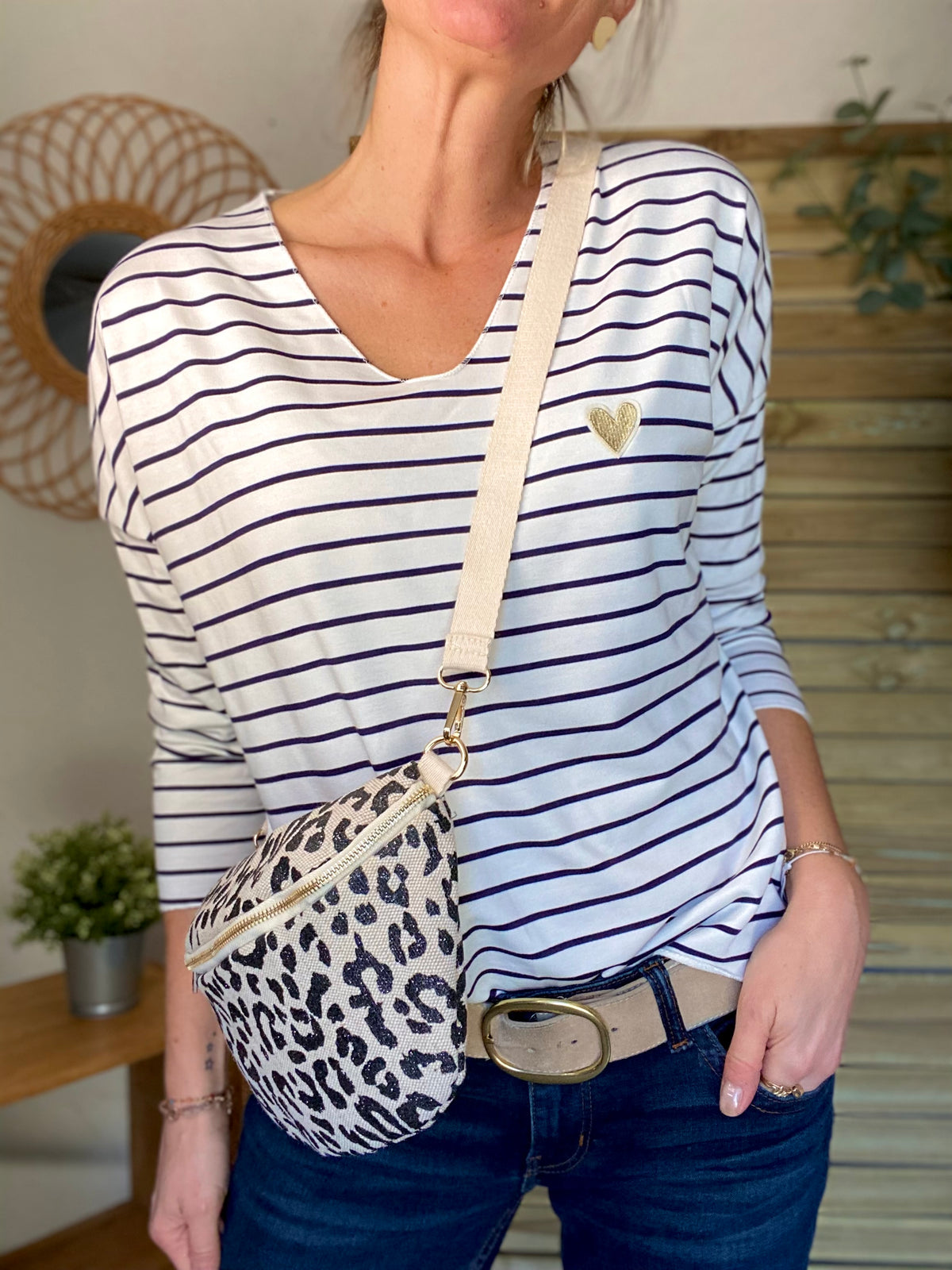 Pull fin rayé col V avec ou sans coeur doré 💛 NOLWENN - Bleu marine
