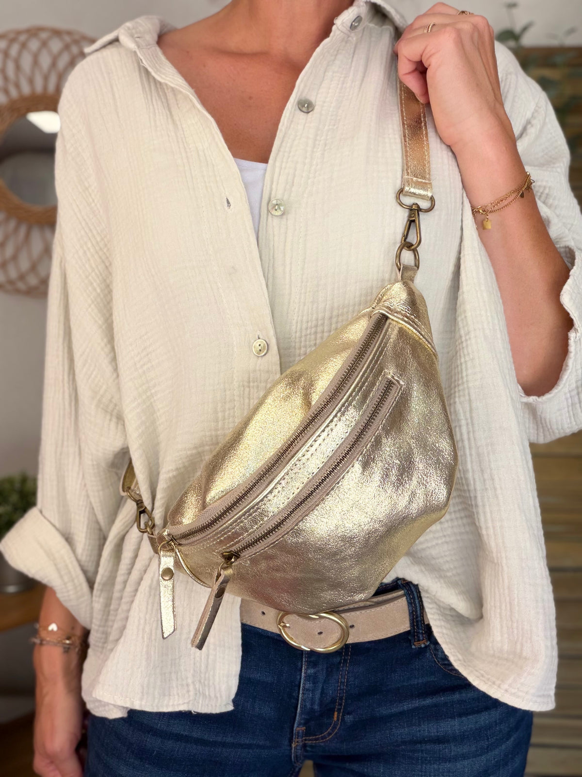 Sac banane en cuir irisé double poche - OPALE - Doré / Laiton