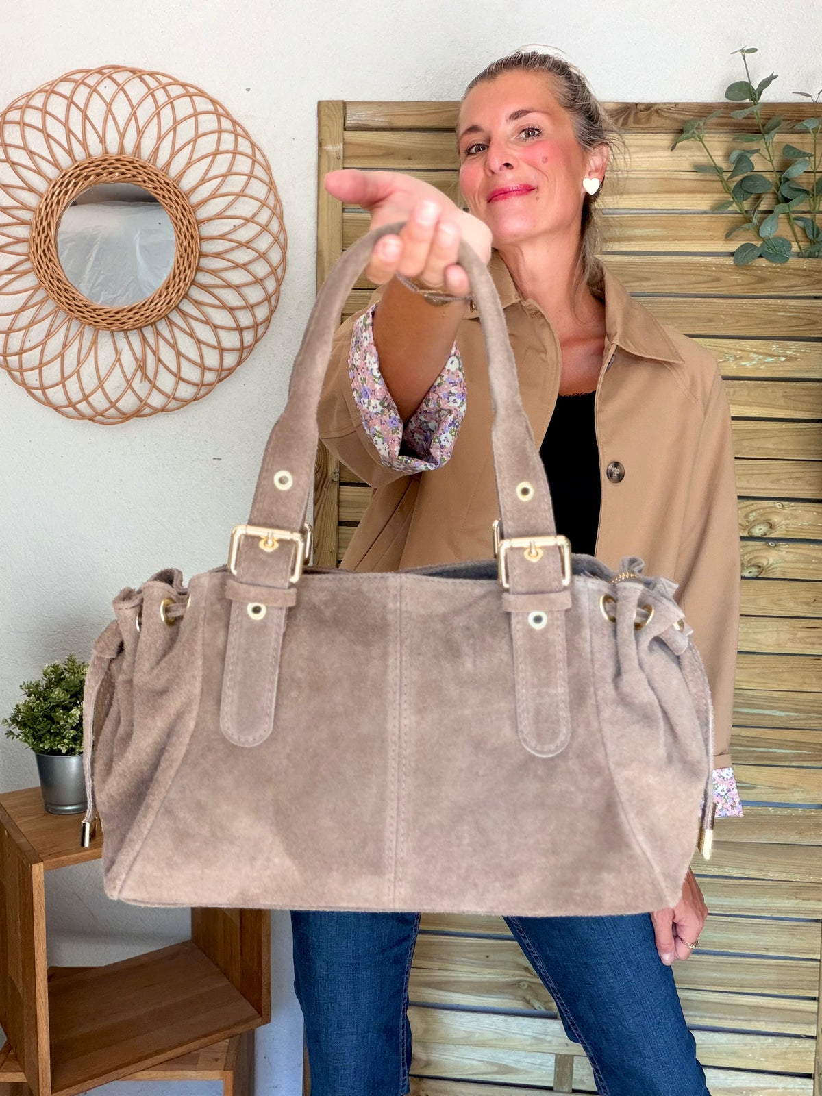 Sac à main en cuir daim GERY - Taupe
