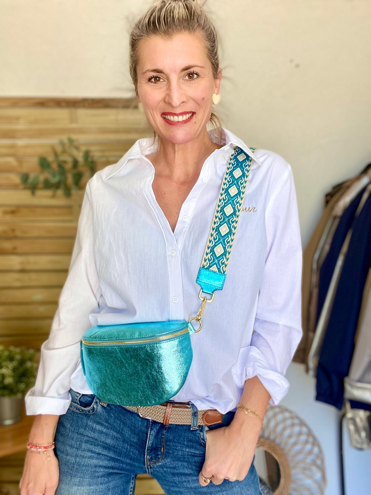 Sac banane M en cuir irisé 24cm ROMY Turquoise (12 coloris)
