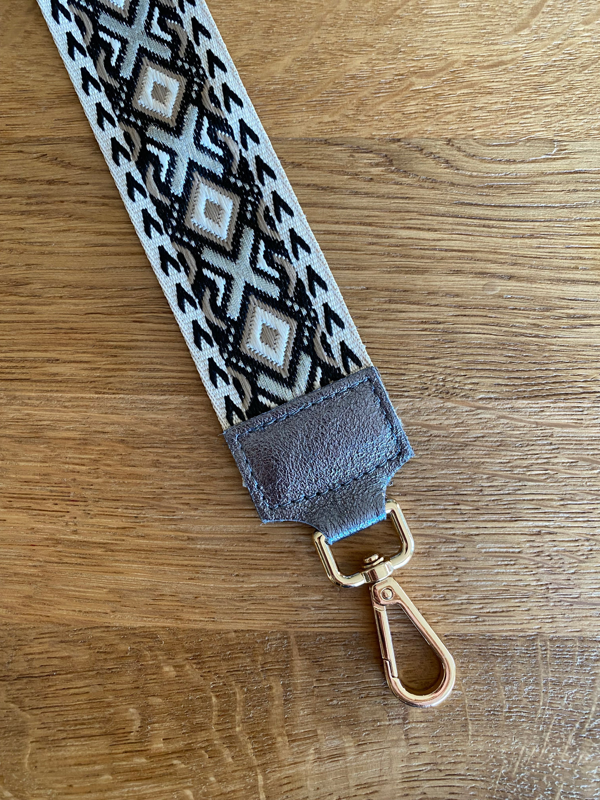 Sangle / Bandoulière en cuir irisé pour sacs/ bananes - JOEY (losanges fins)