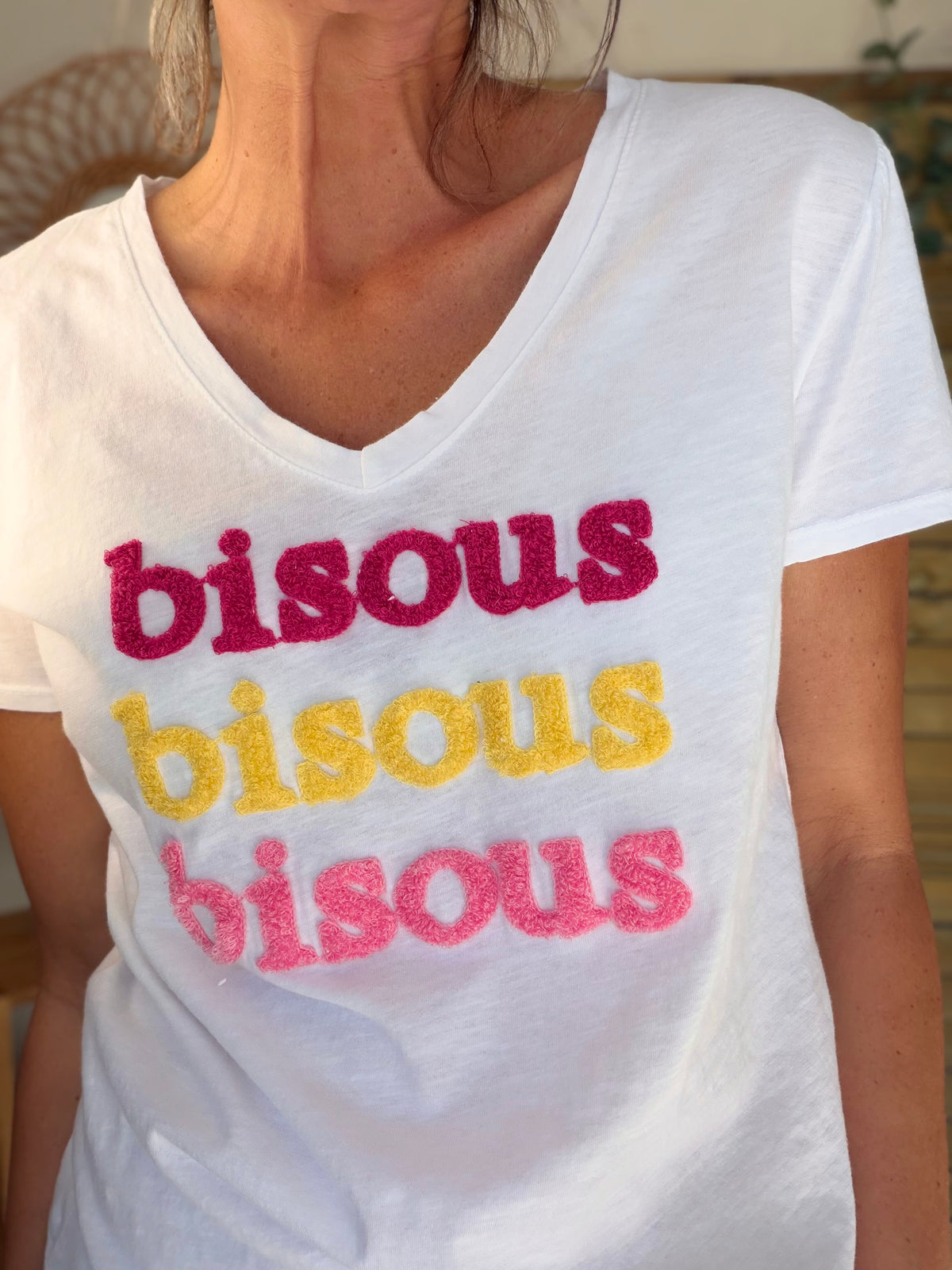 Tee shirt col V bisous ISAURE - FIN DE SÉRIE