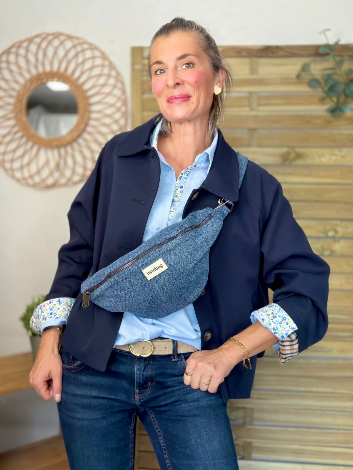 HINDBAG SASHA - Sac banane Denim bleu foncé