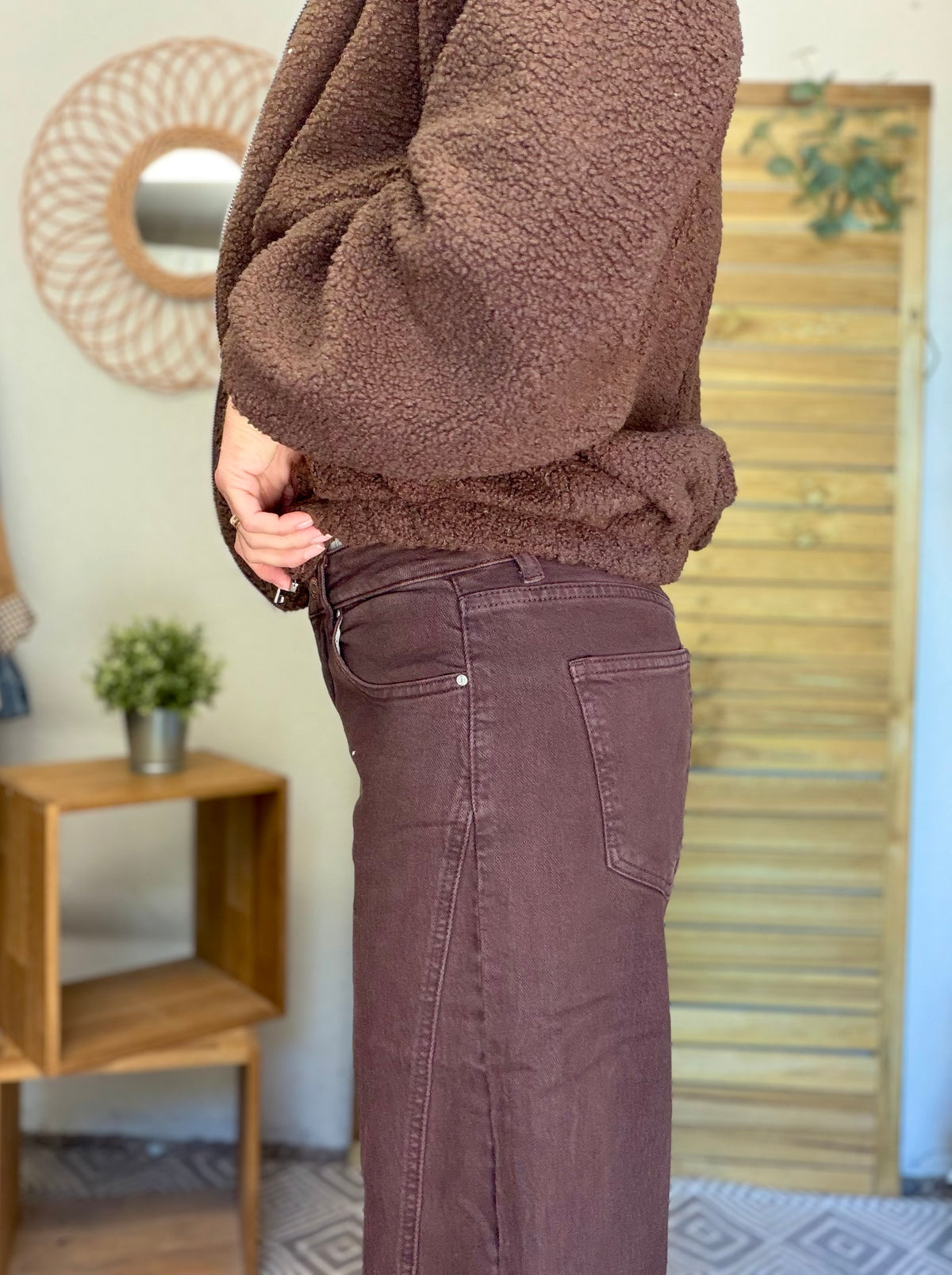 RÉASSORT PRÉVU MI NOVEMBRE • Pantalon Jean coupe barrel LÉON Chocolat