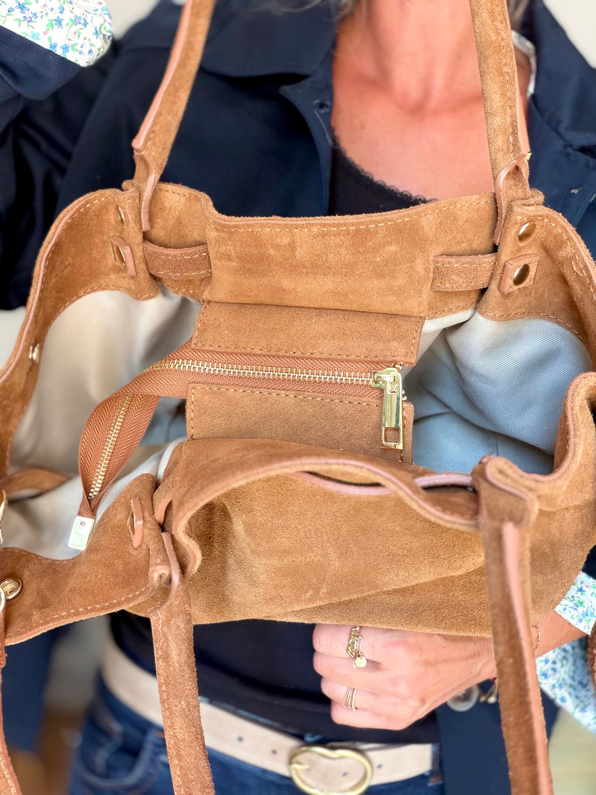 Sac cabas en cuir daim HANA - Camel