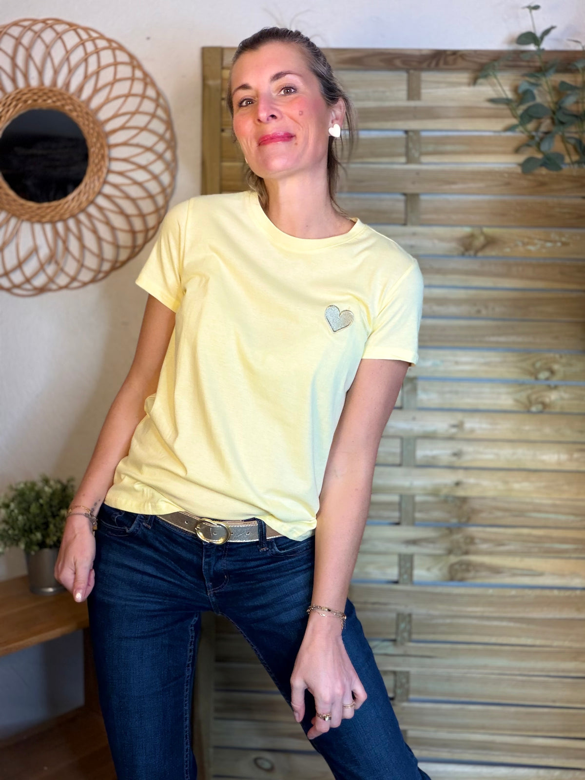 Tee shirt cœur brodé doré 💛 PIA Jaune - FIN DE SÉRIE