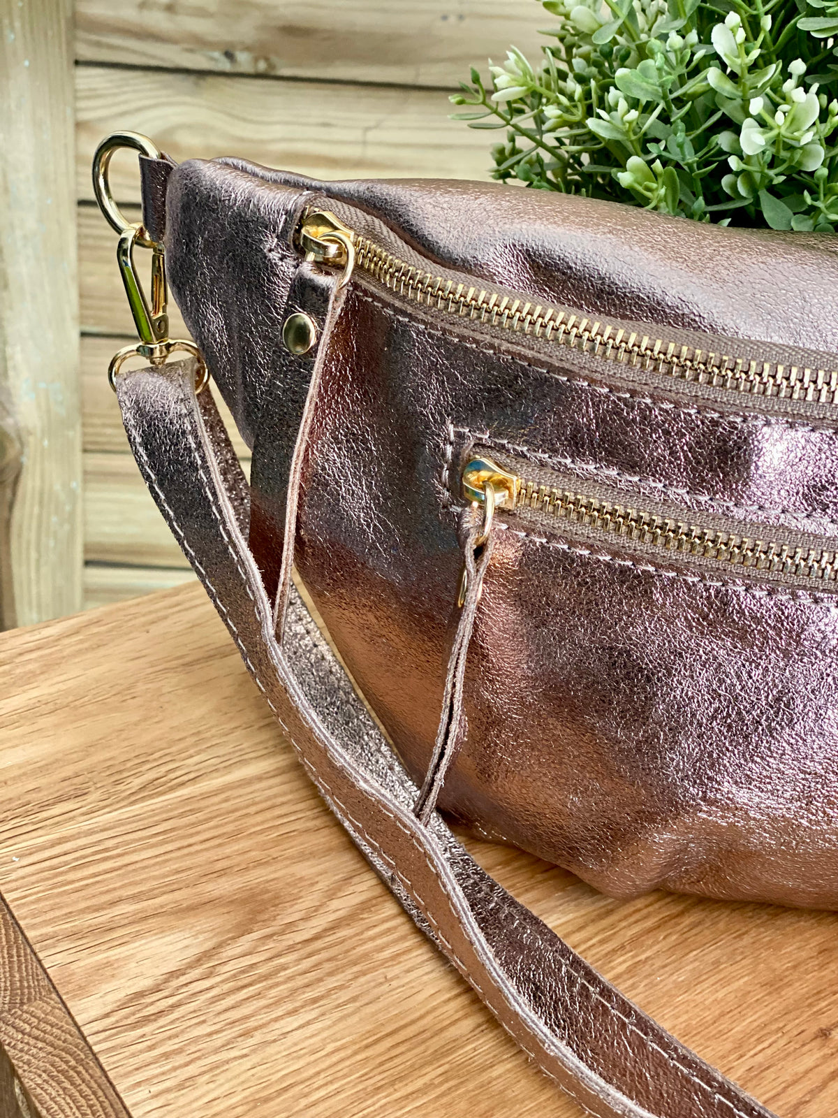Sac banane en cuir irisé double poche - ERYN fronces - Bronze