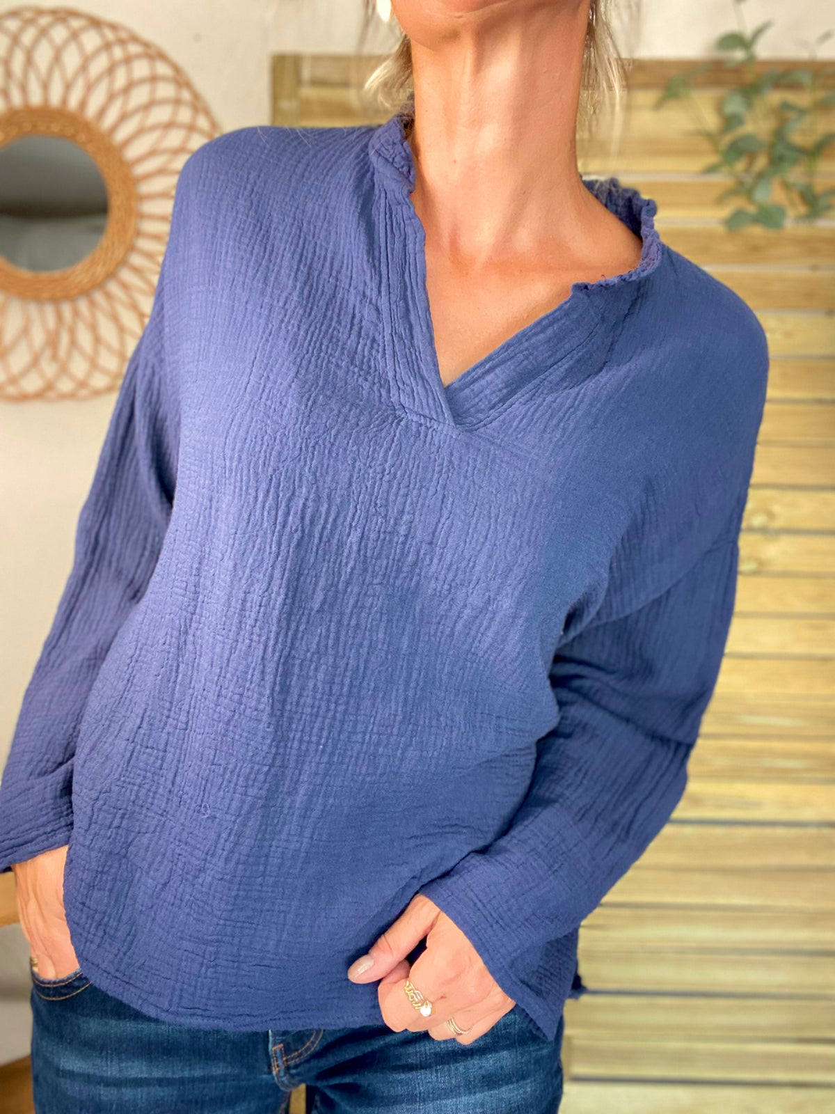 Blouse en gaze de coton SIERRA Bleu marine - manches longues • FIN DE SÉRIE
