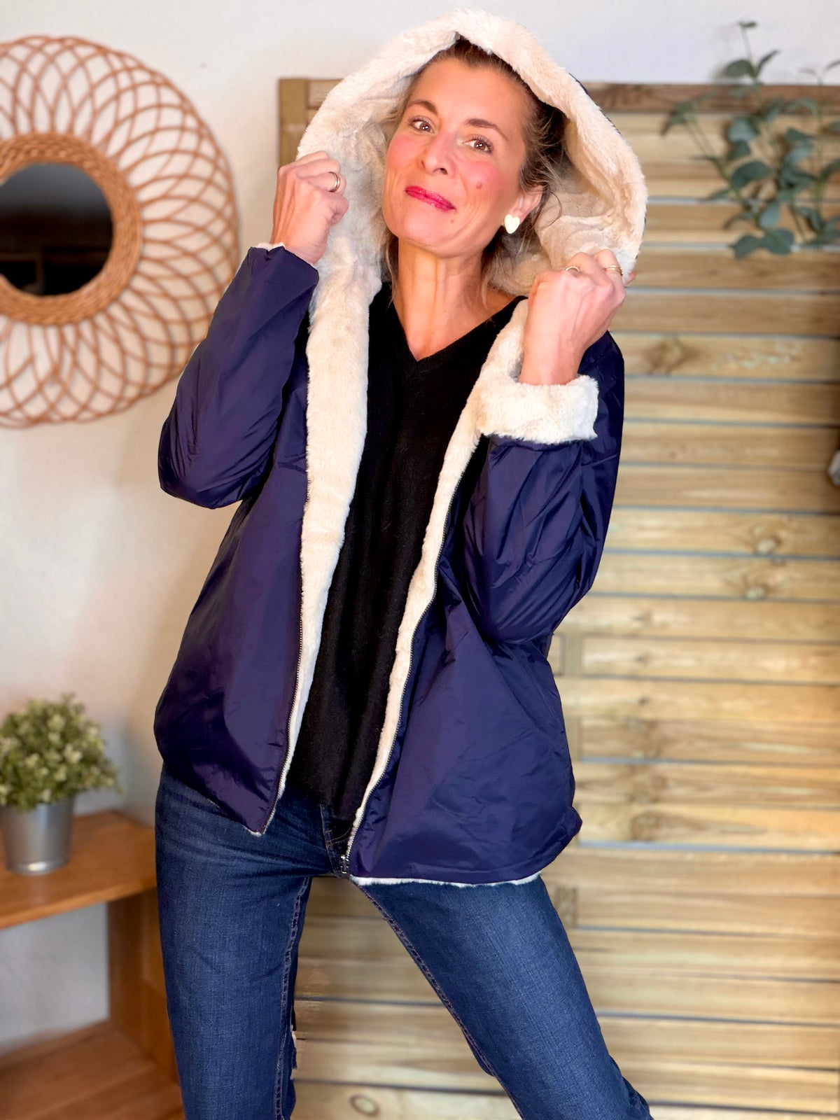LAURA JO - Parka Imperméable réversible fourrée Marine / Beige ALIX Court • DÉSTOCKAGE