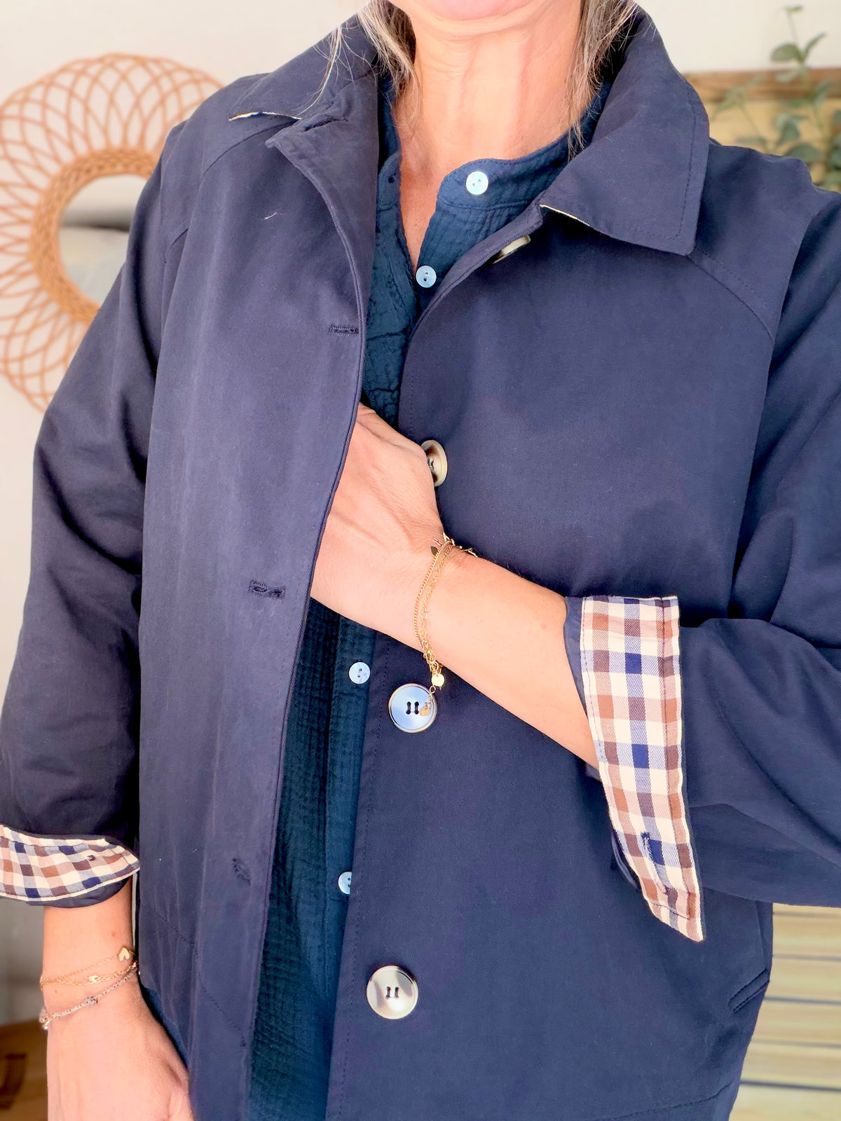 Veste Trench en coton avec carreaux - SOLÈNE Bleu marine • FIN DE SÉRIE