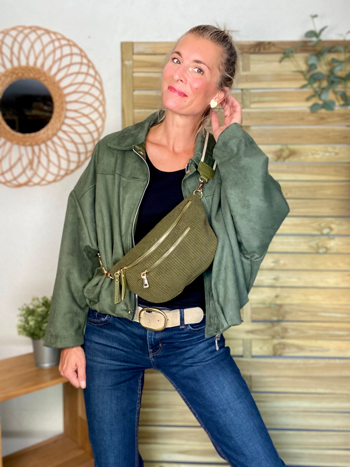Sac banane L en velours côtelé 2 zips et sangle fantaisie - ASHLY - Kaki