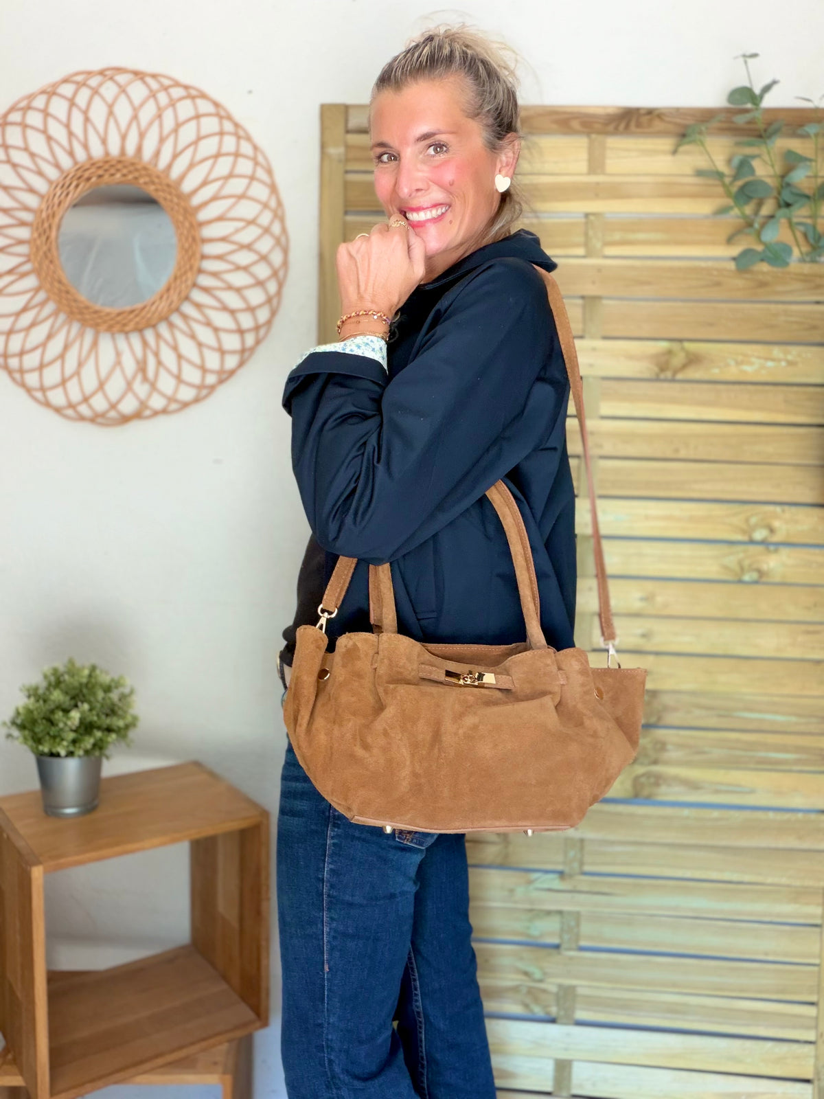 Sac cabas en cuir daim HANA - Camel
