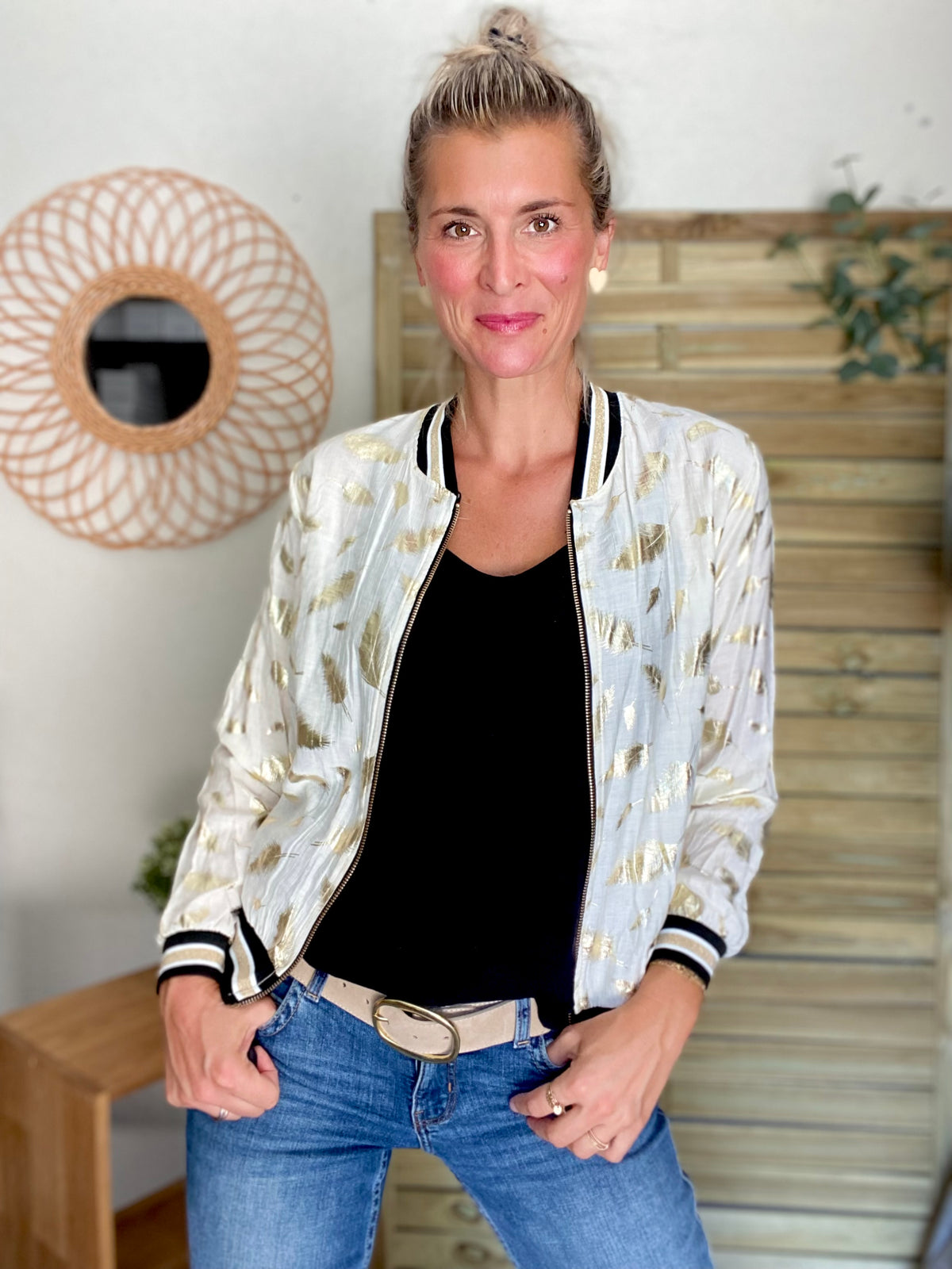 Veste bombers léger EMILY - imprimé Doré Écru (plumes) - FIN DE SÉRIE