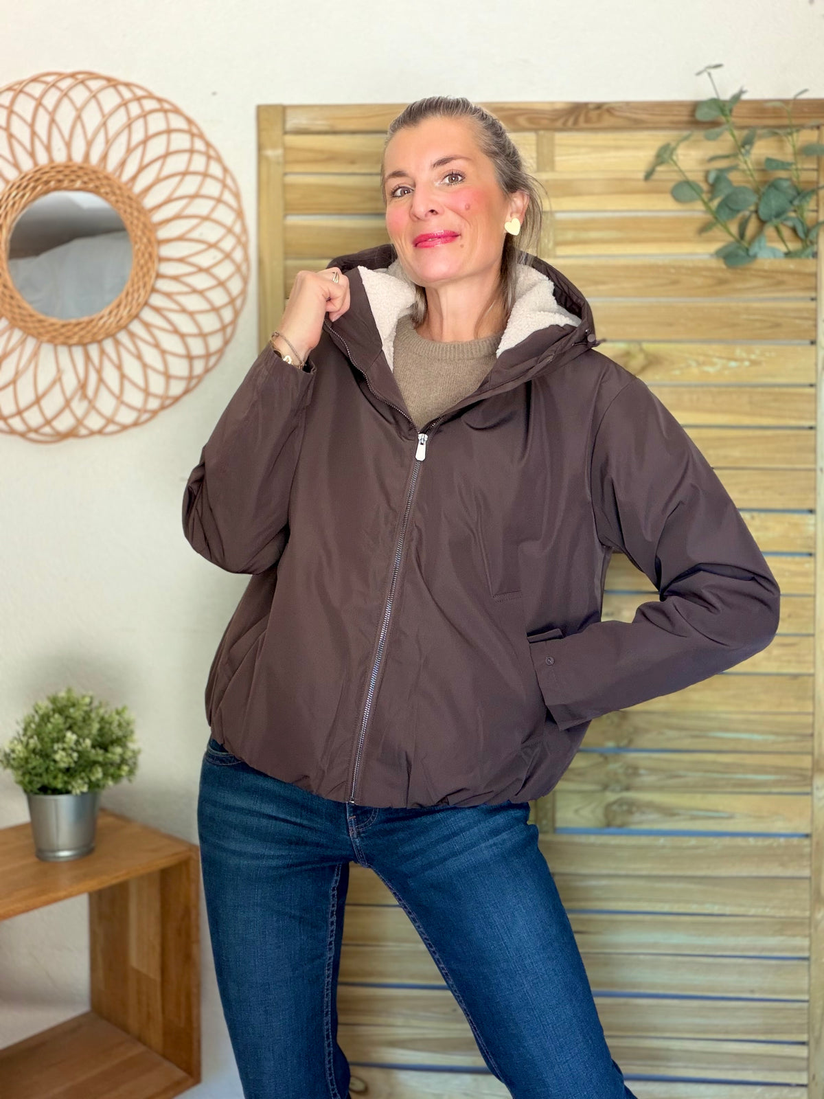 LAURA JO - Imperméable fourré sherpa EVA court - Chocolat
