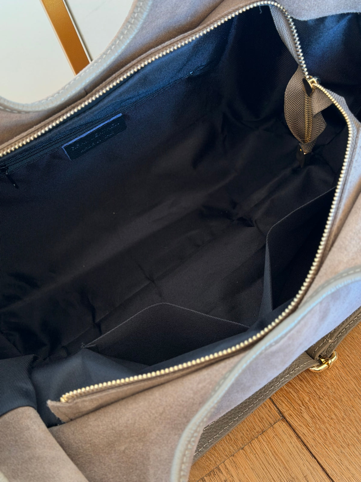 Sac cabas XXL en cuir daim souple • AUSTIN Taupe