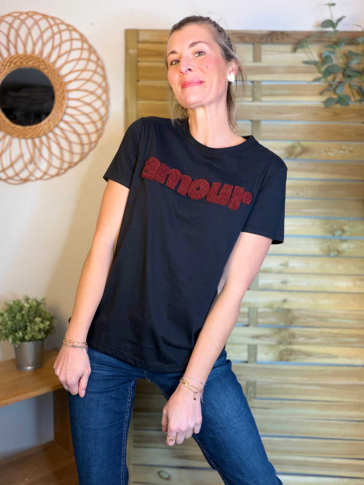 Tee shirt amour MAÏA Noir/Bordeaux - FIN DE SÉRIE