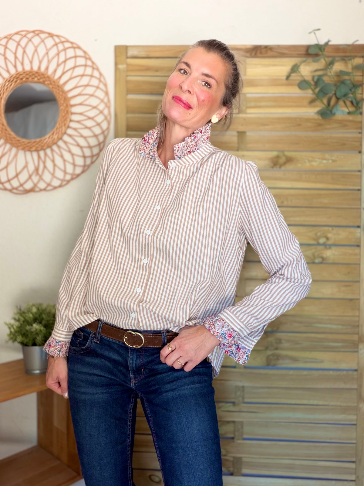 Chemise rayée Camel clair, col victorien Liberty MAEVA