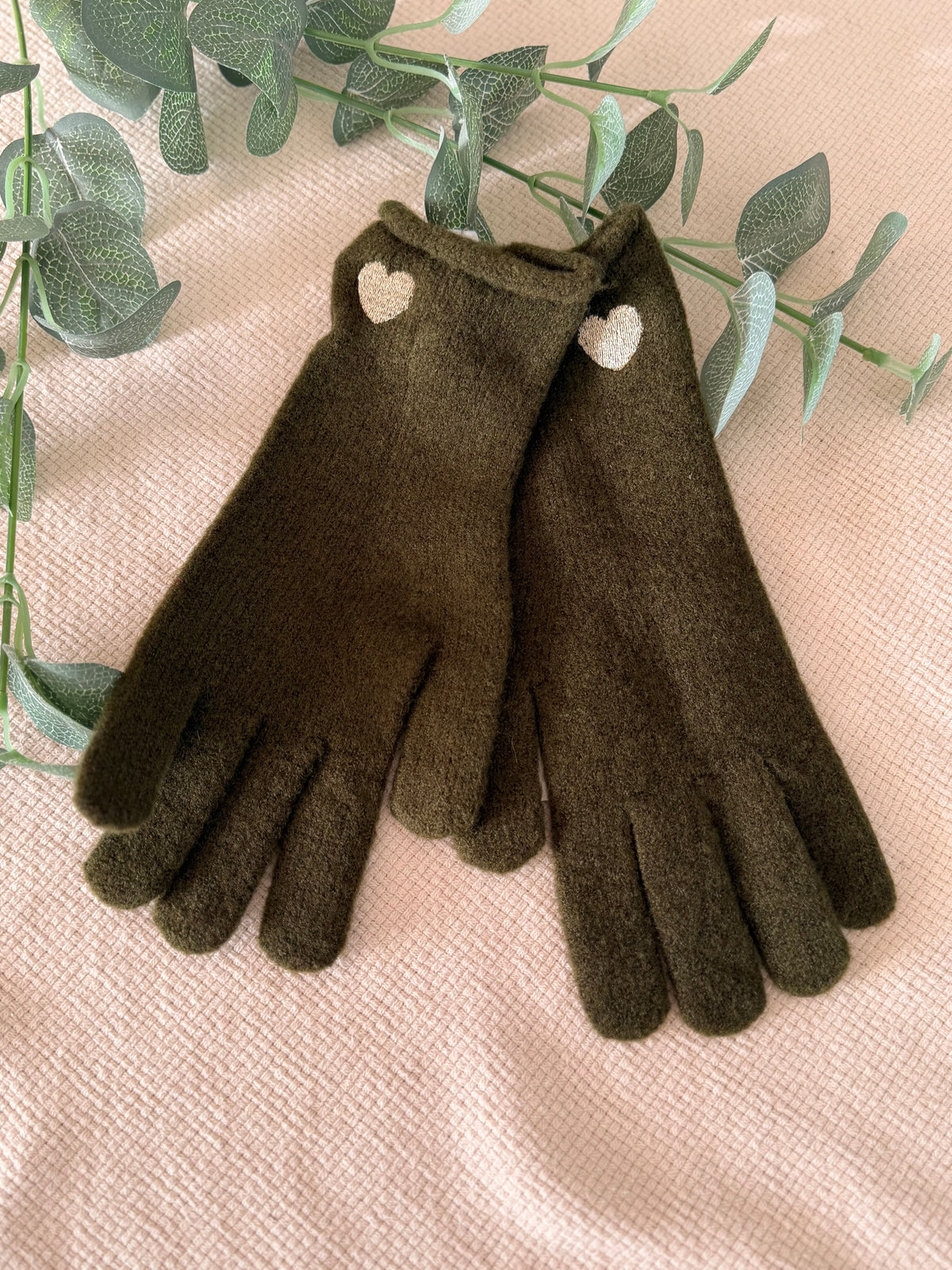 Gants CHLOÉ avec coeur doré brodé 💛 et ouverture index et pouce 👌🏼