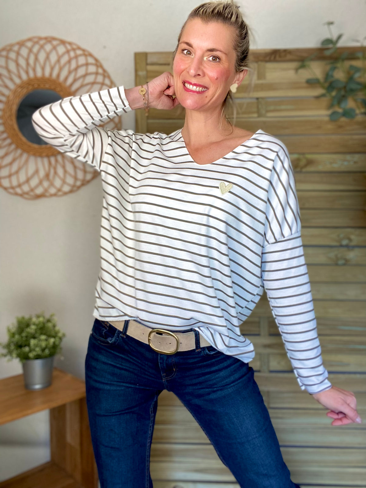 Pull fin rayé col V avec ou sans coeur doré 💛 NOLWENN - Kaki