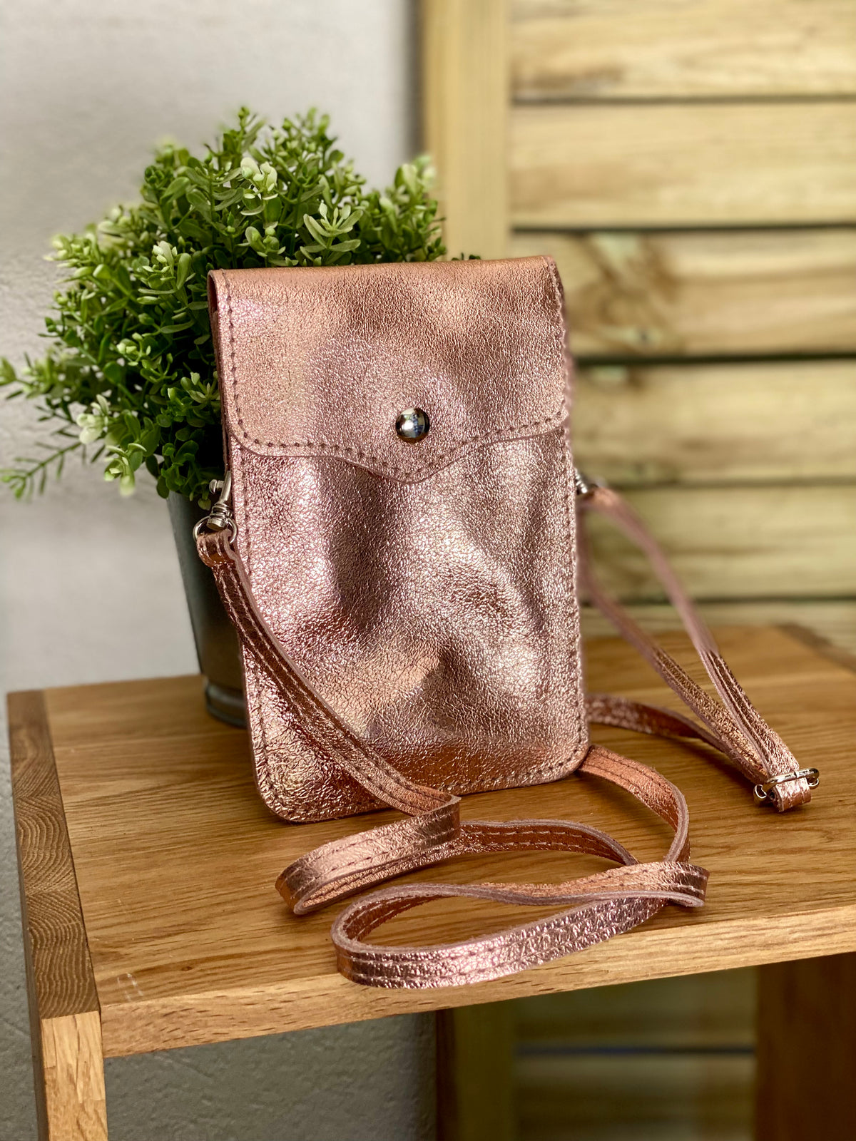 Pochette bandoulière en cuir irisé - FLORE Rose Gold