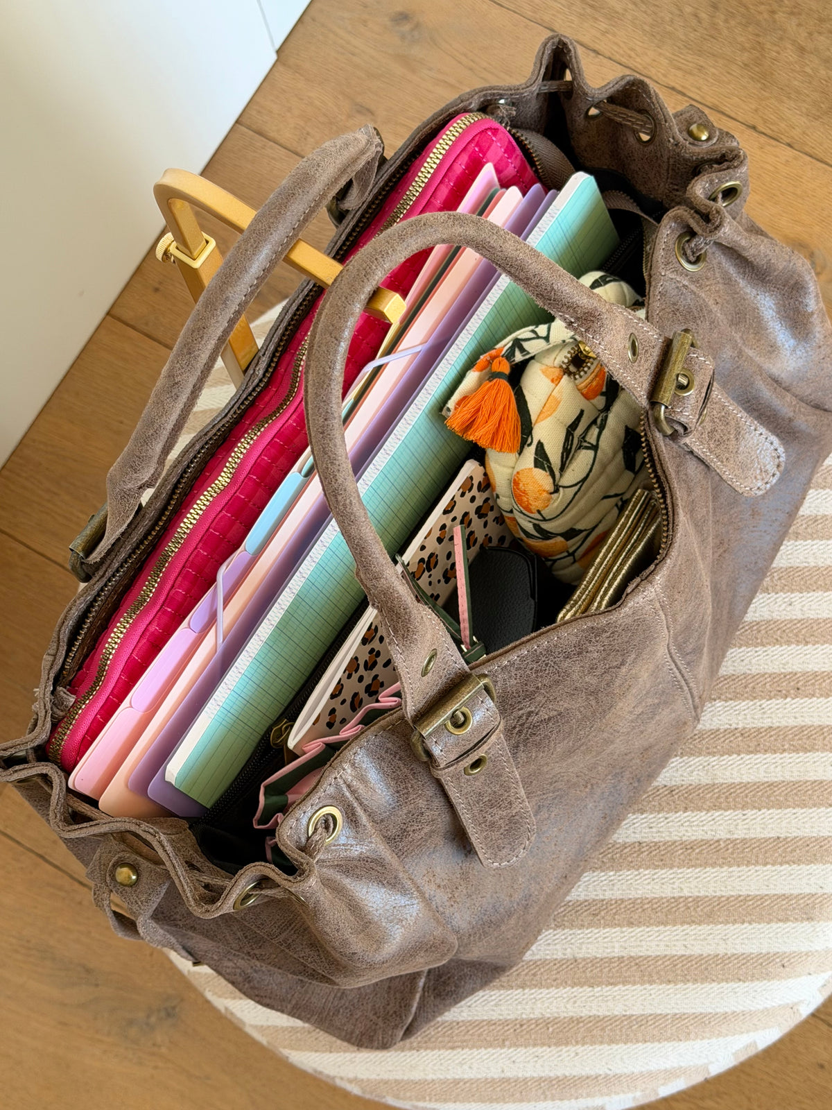 Sac cabas XL en cuir vieilli • COOPER Taupe