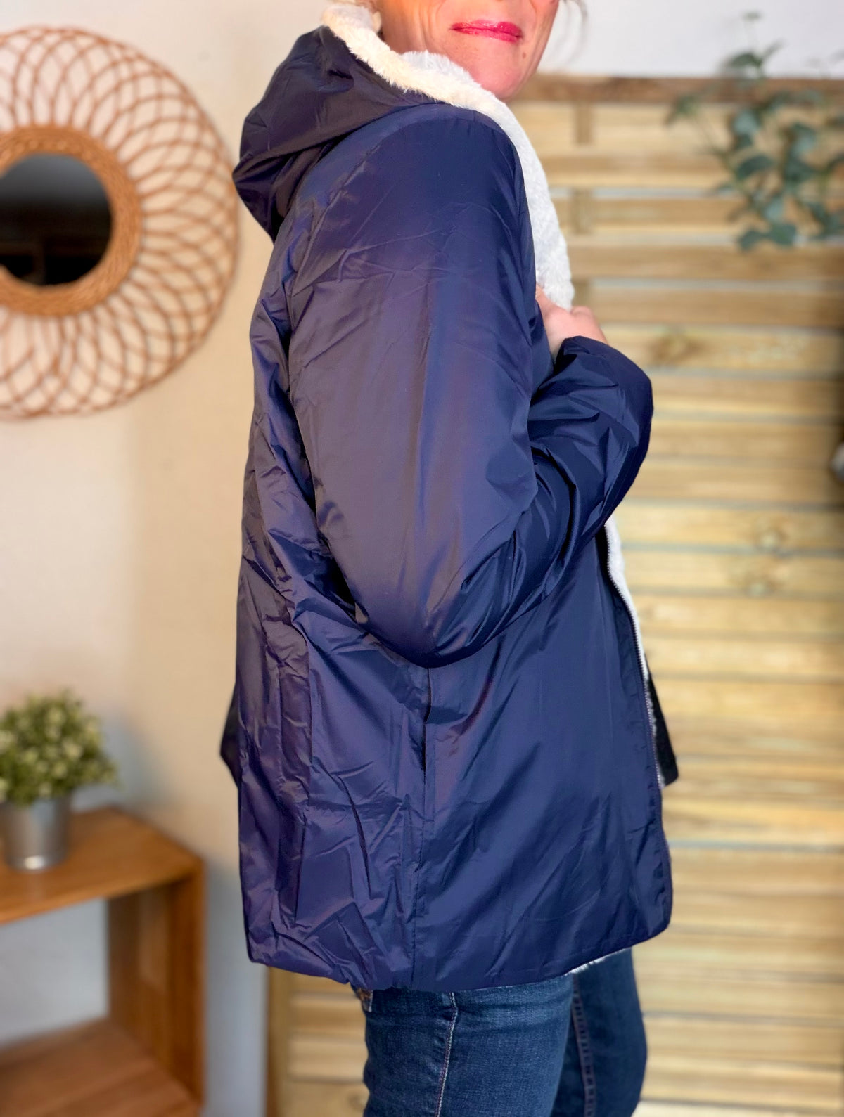 LAURA JO - Parka Imperméable réversible fourrée Marine / Beige ALIX Court • DÉSTOCKAGE