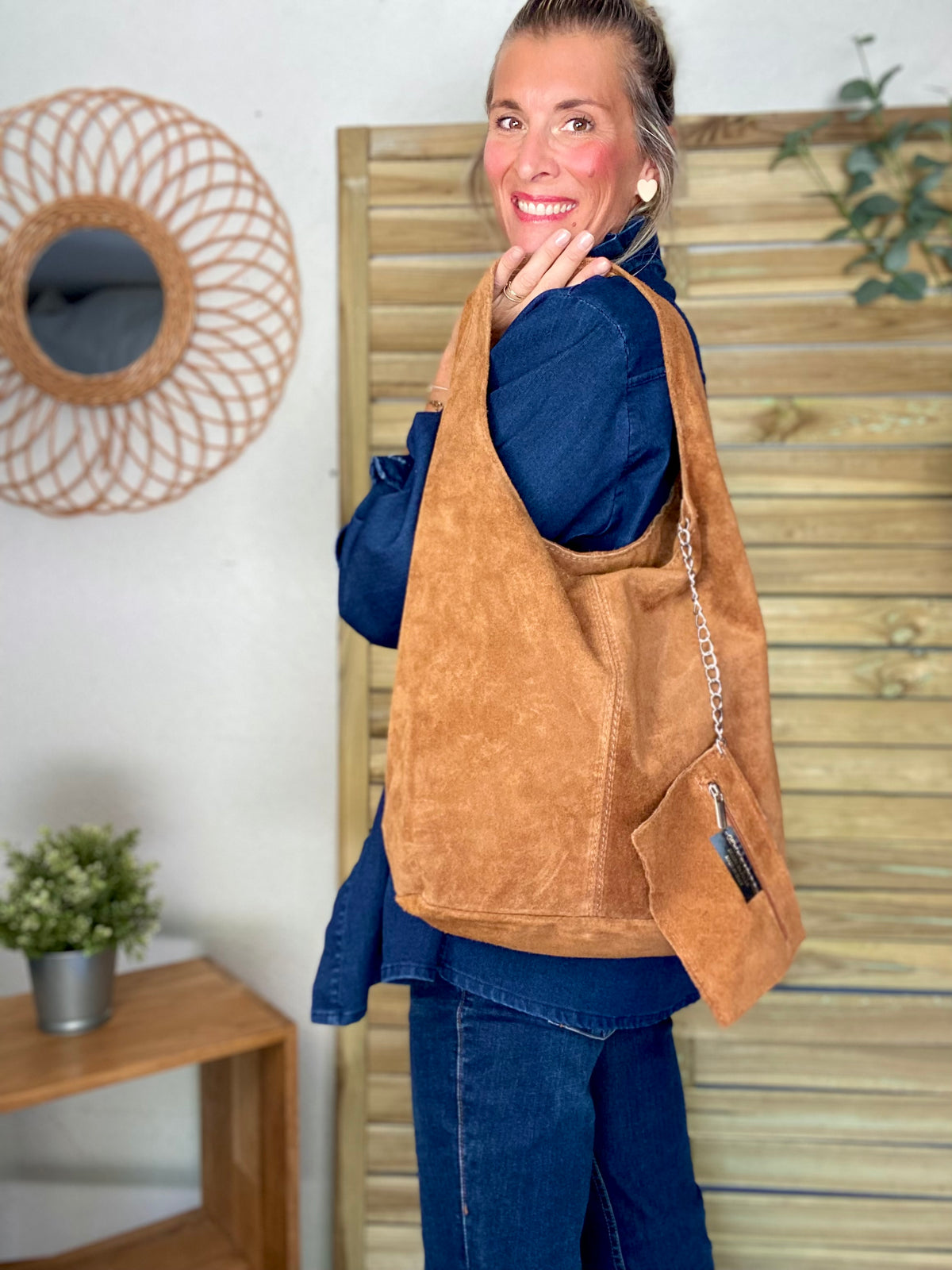 Sac cabas hobo cuir daim MARLON - Camel